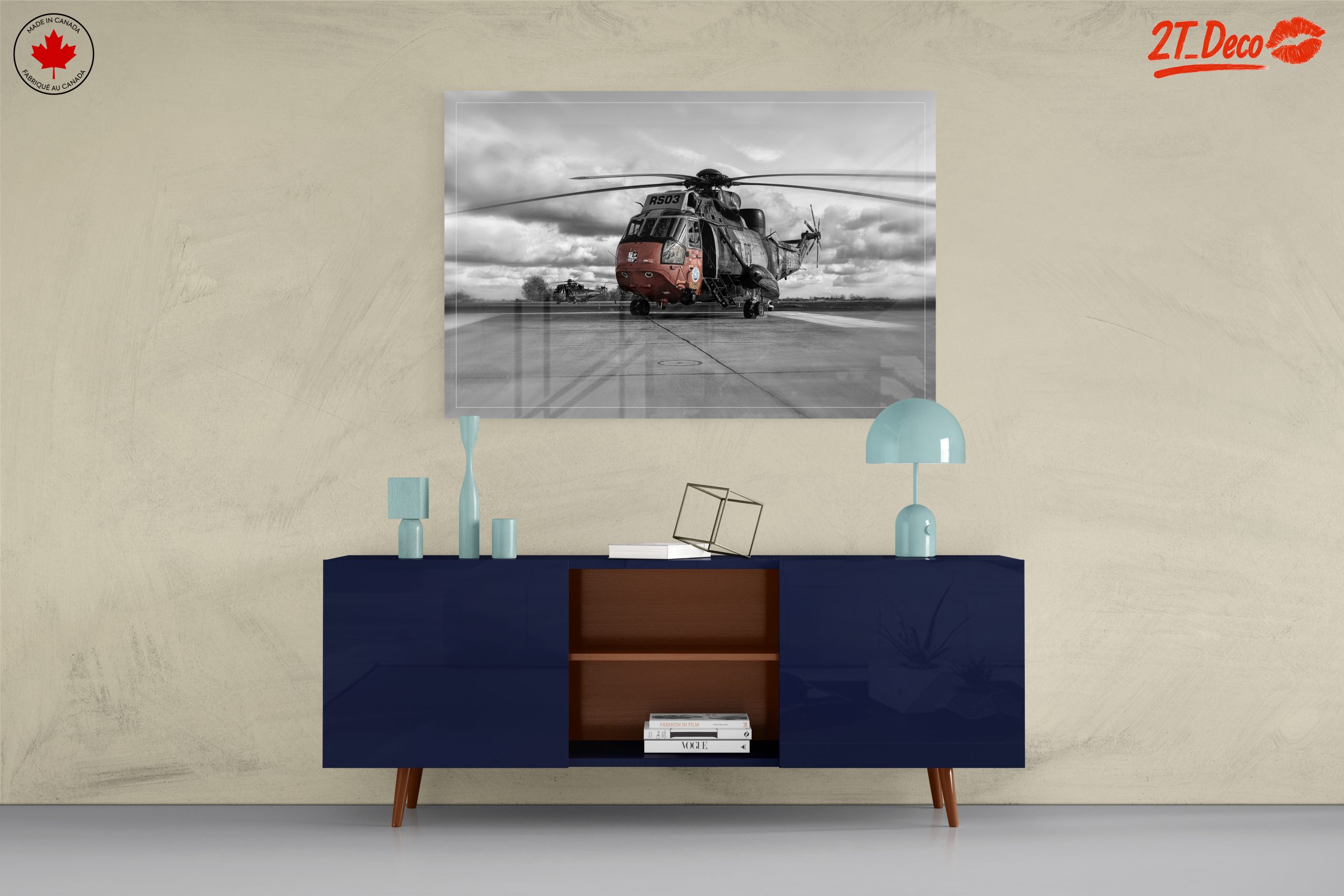 Stunning Helicopter in Dramatic Black and White - Image 8