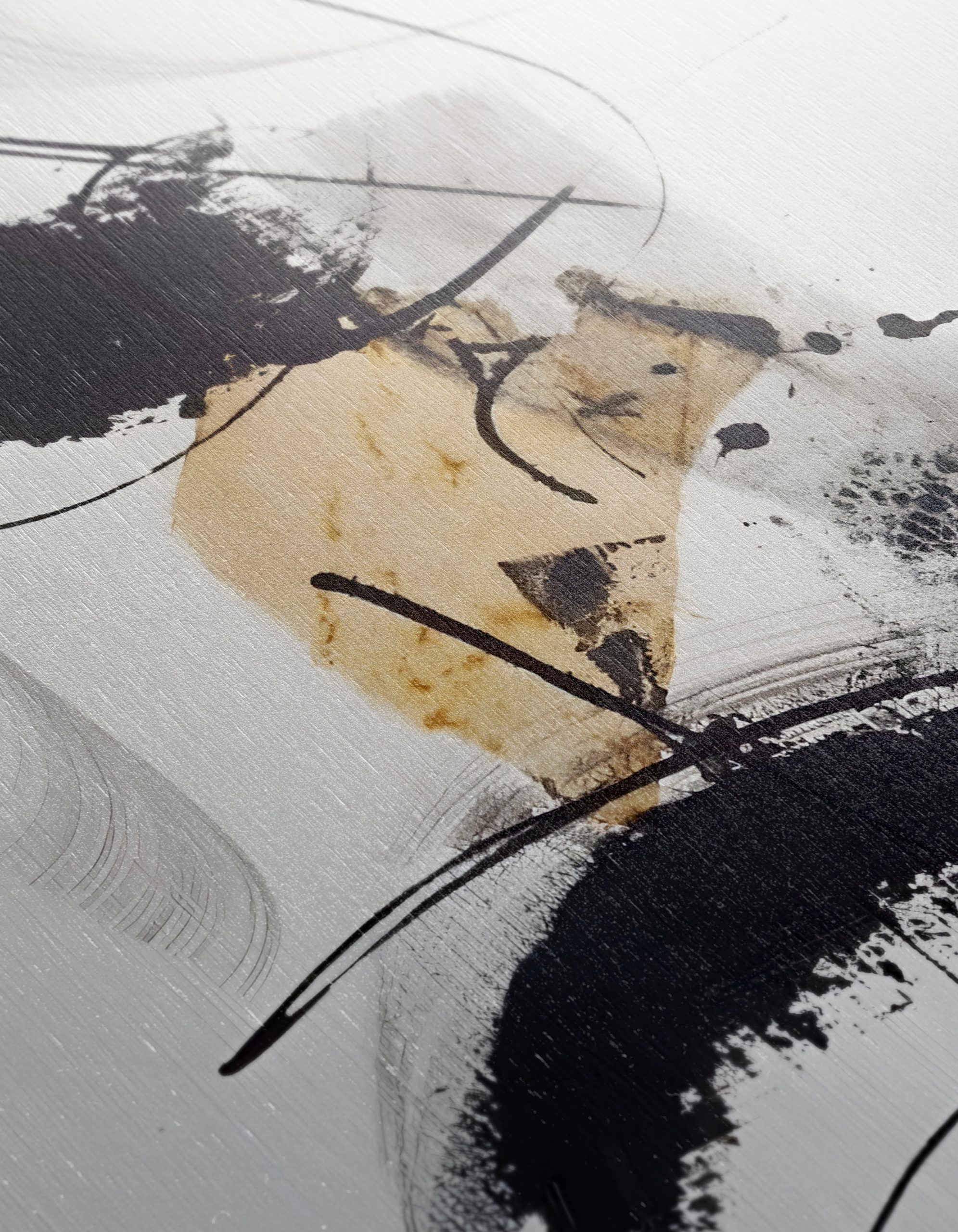 Dynamic Abstract Artwork with Black and Gold - Image 12