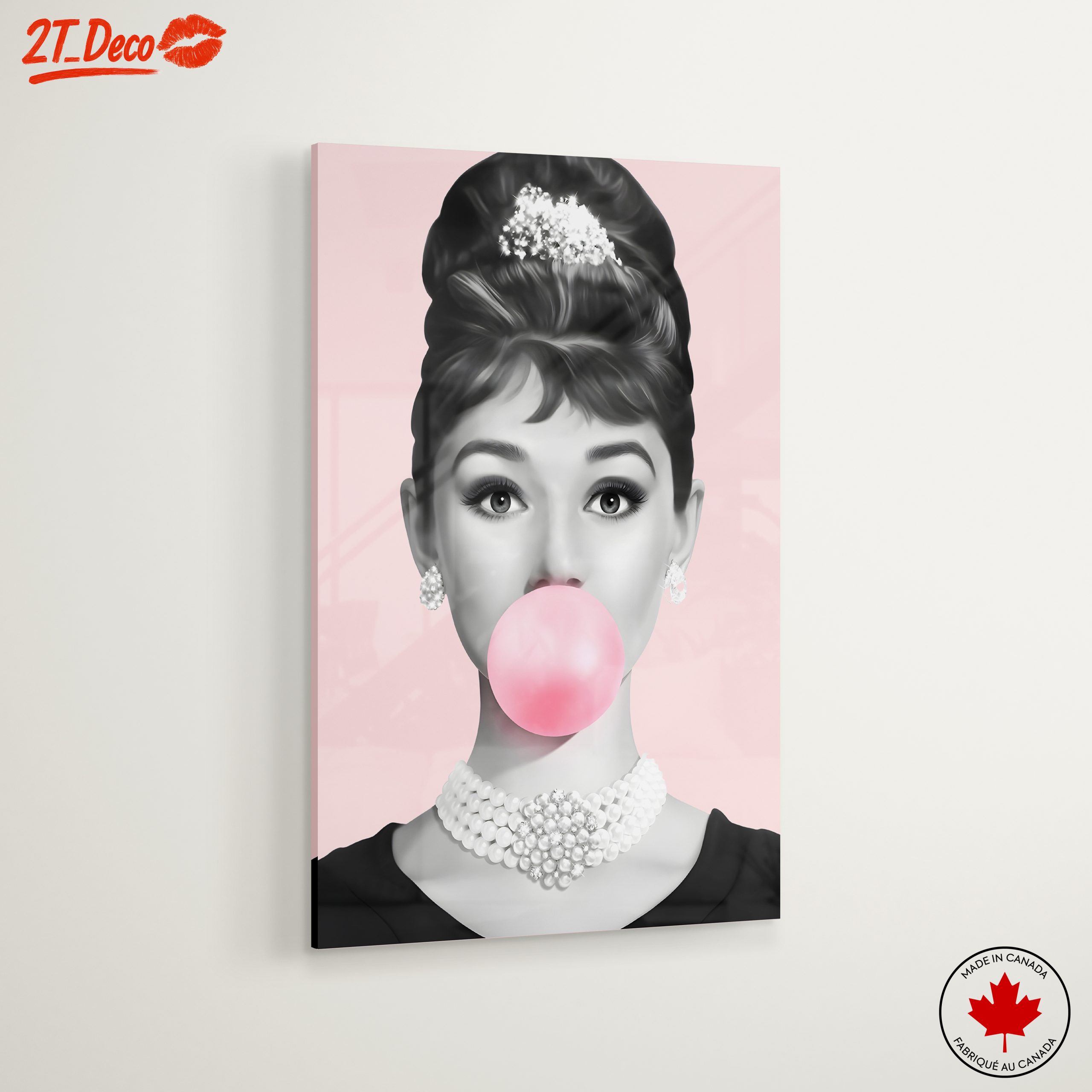 Elegant Woman with Bubblegum in Pop Art Style - Image 6