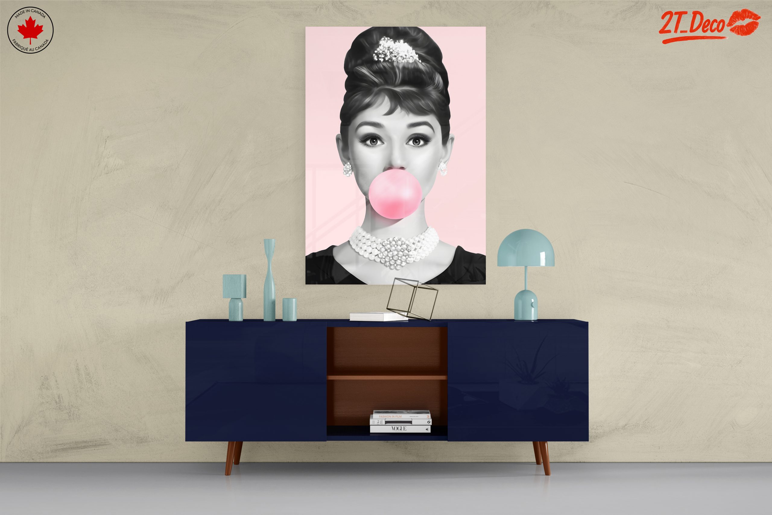 Elegant Woman with Bubblegum in Pop Art Style - Image 8