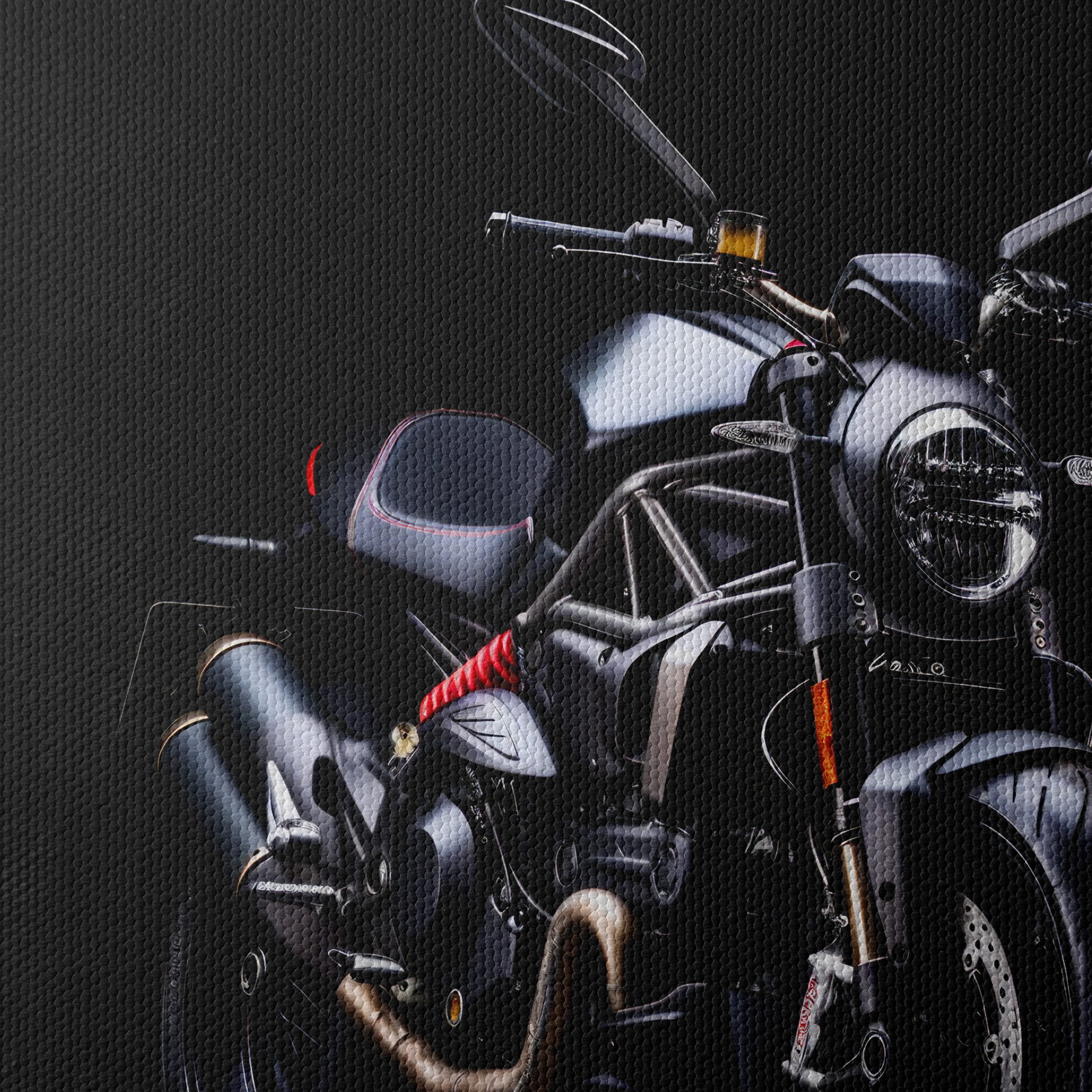 Stylish Motorcycle with Sleek Design - Image 4