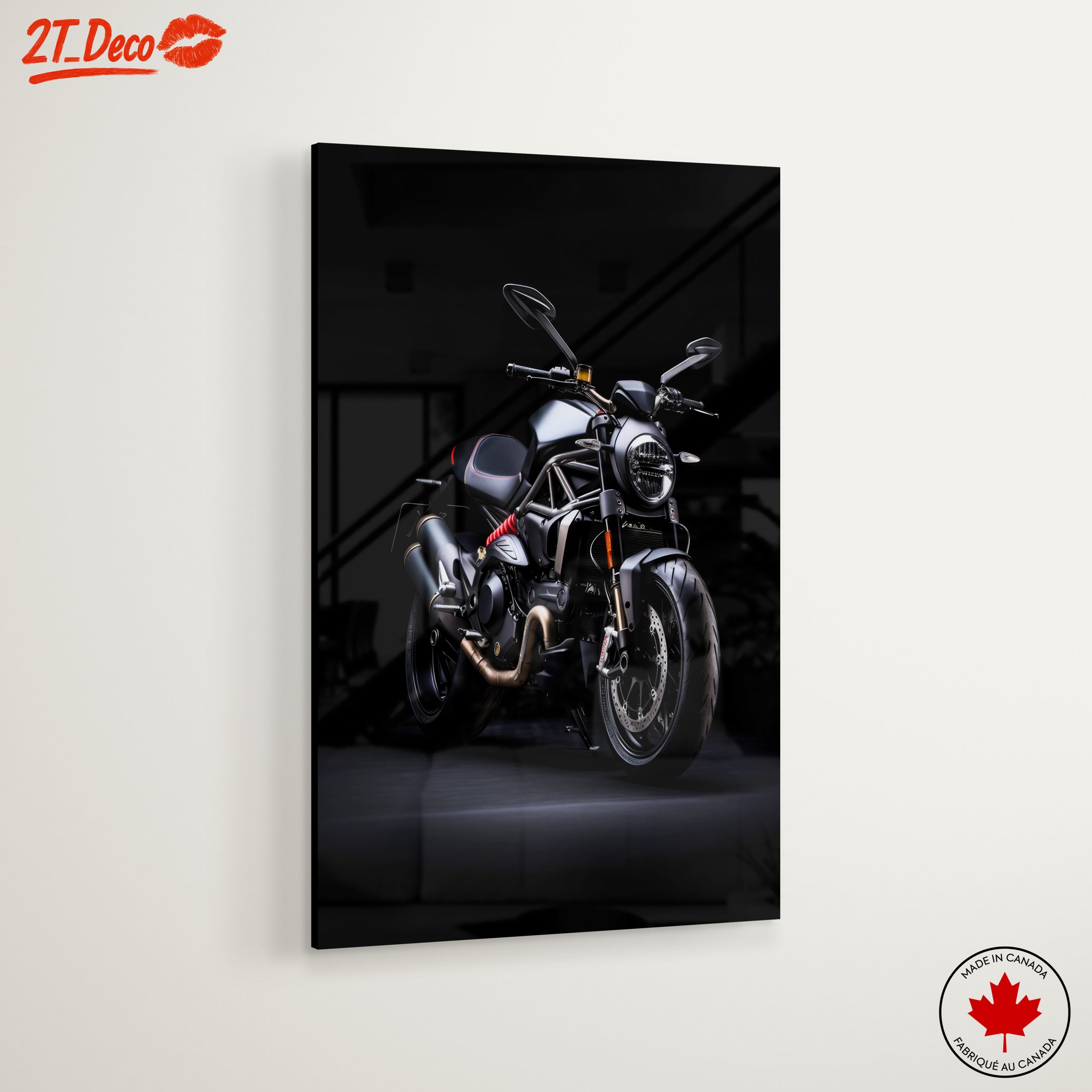 Stylish Motorcycle with Sleek Design - Image 6