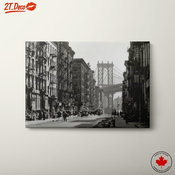 Historic Manhattan Street Scene with Bridge