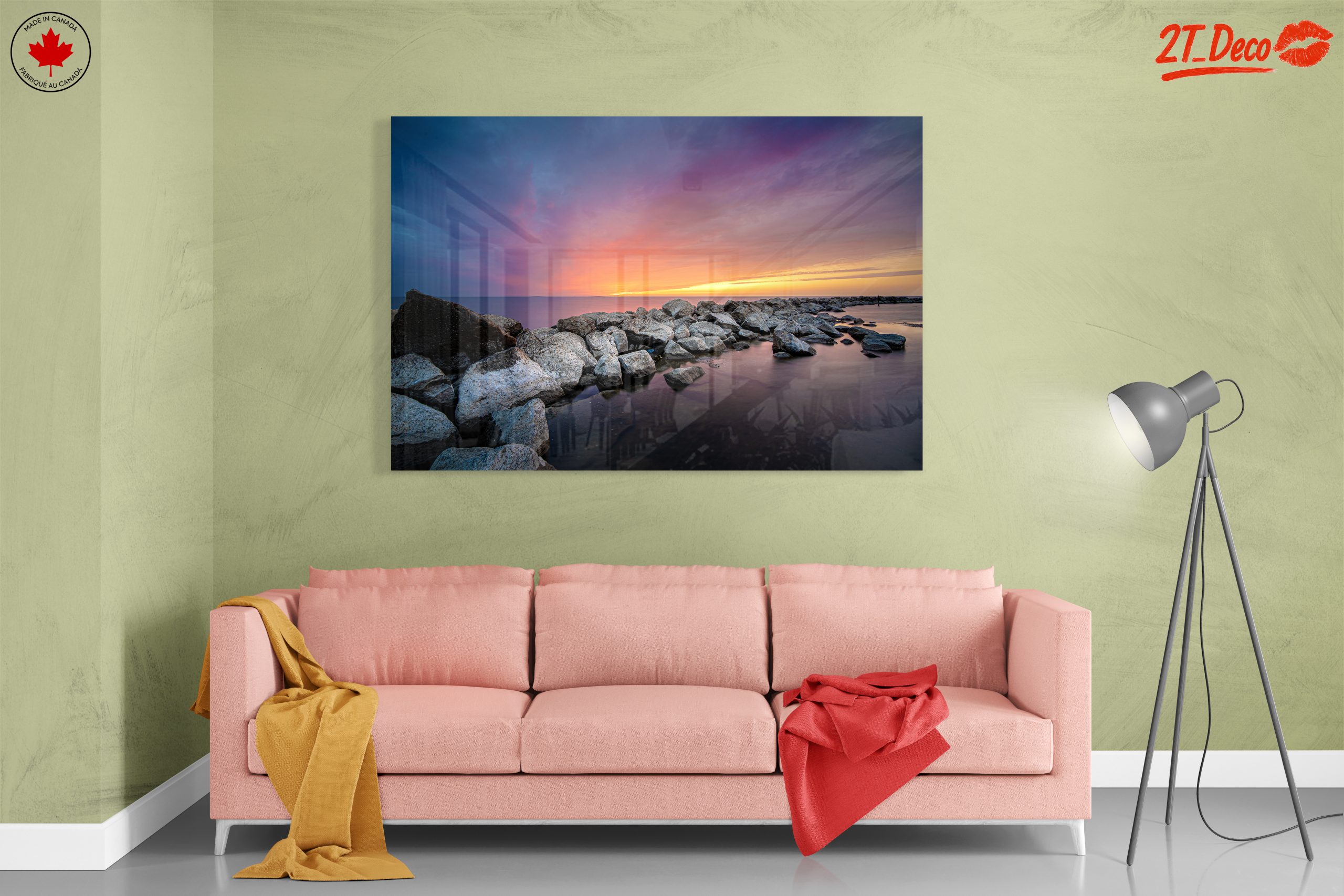 Stunning Rocky Shoreline at Sunset - Image 7