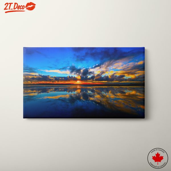 Vibrant Sunset Over Tranquil Waters