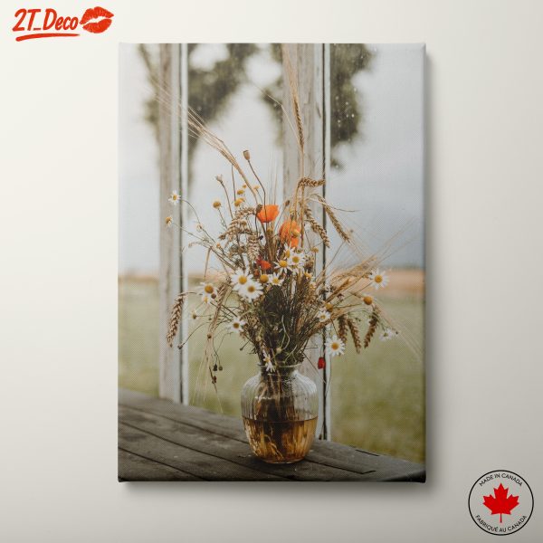 Charming Floral Arrangement in a Vase
