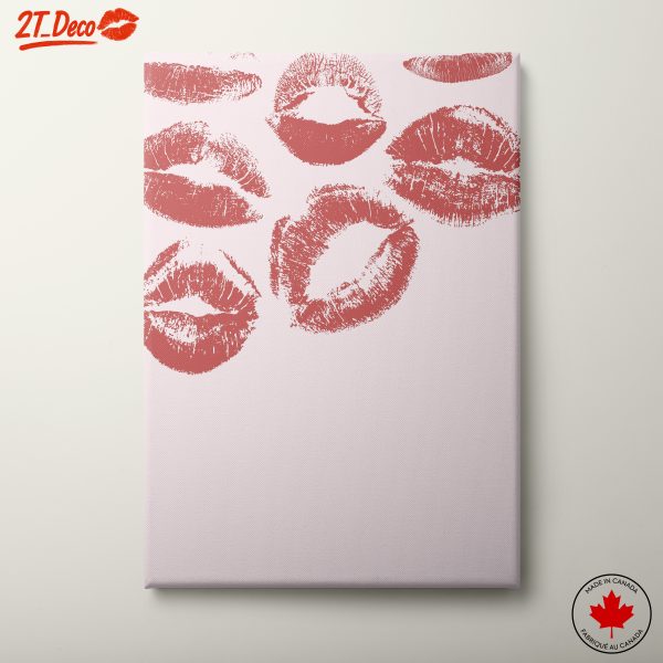 Stylish Kiss Art for Romantic Spaces
