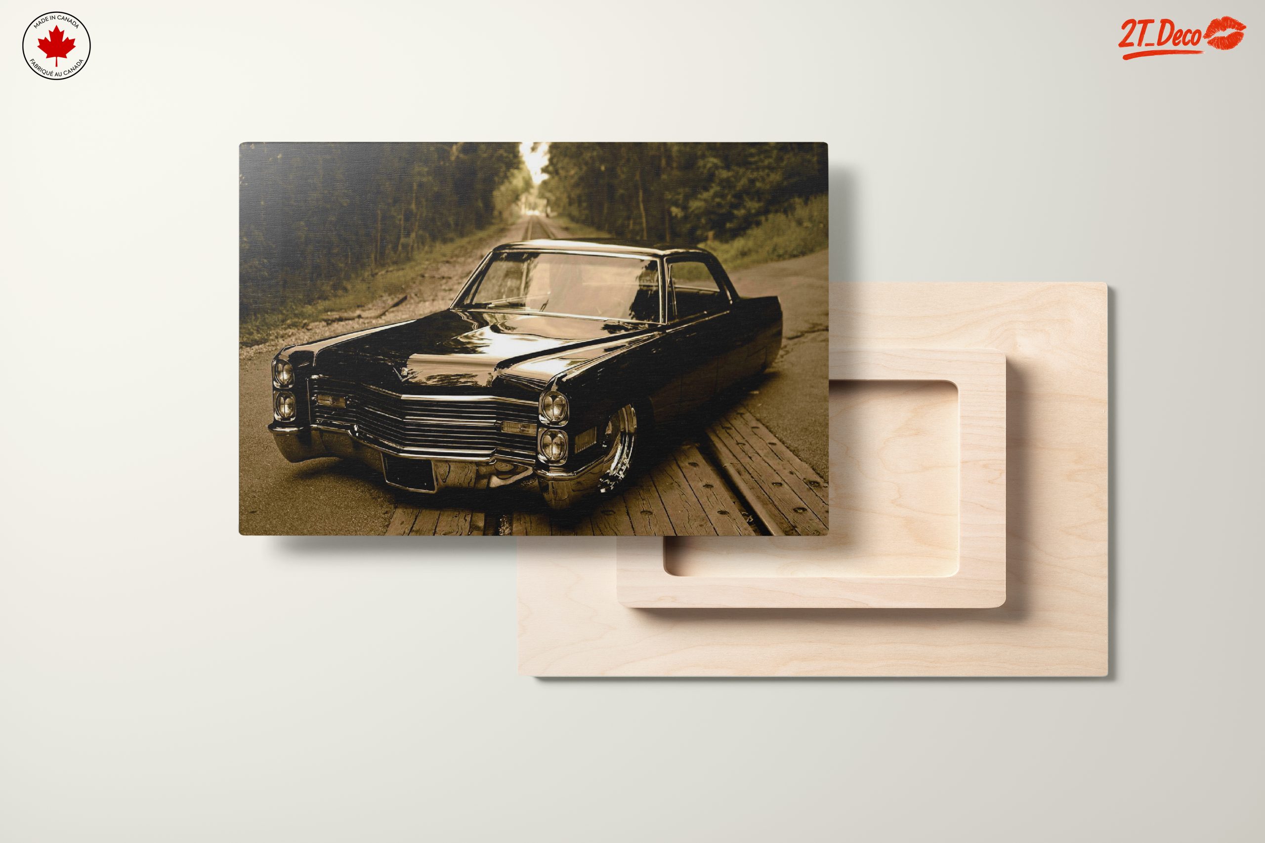 Stunning Classic Car in Vintage Style - Image 11