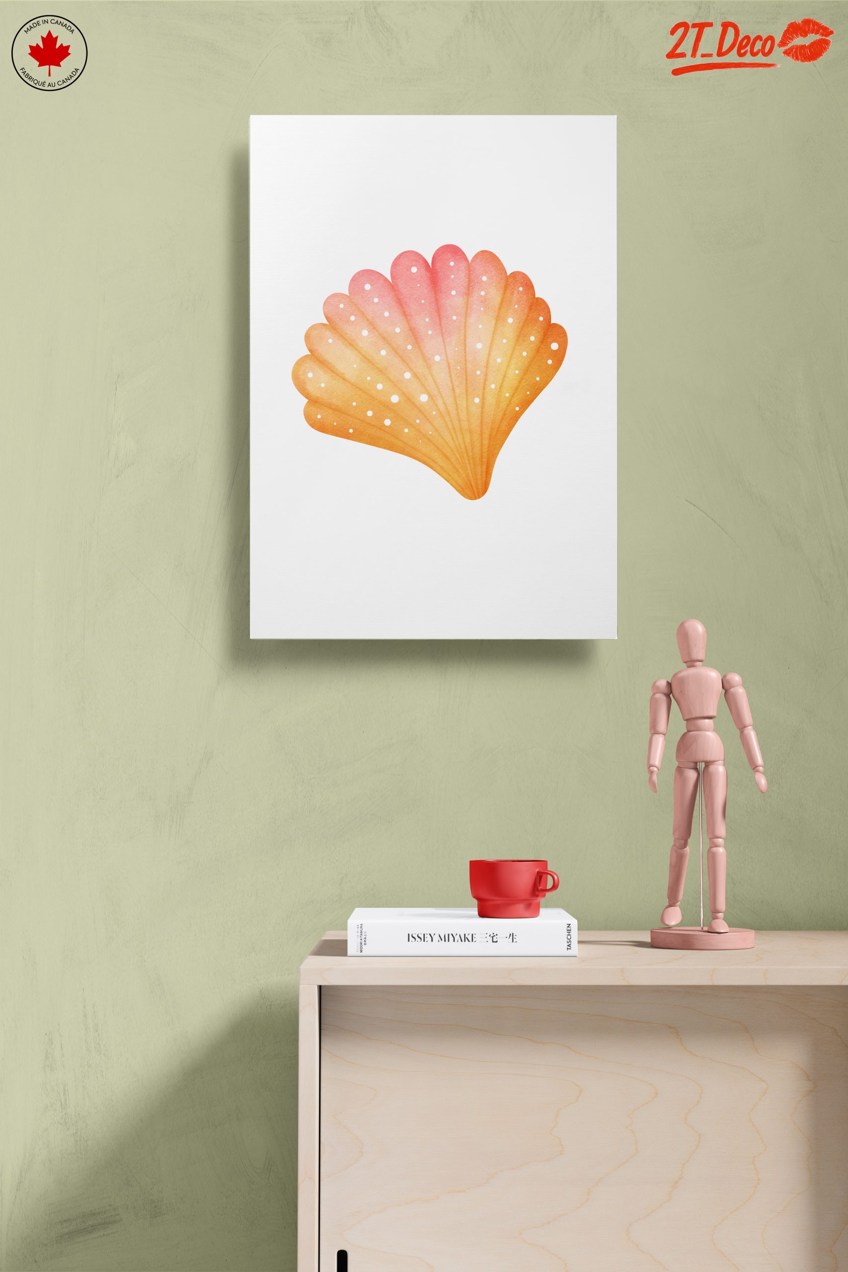 Beautiful Marine Life Artwork Featuring a Shell - Image 14