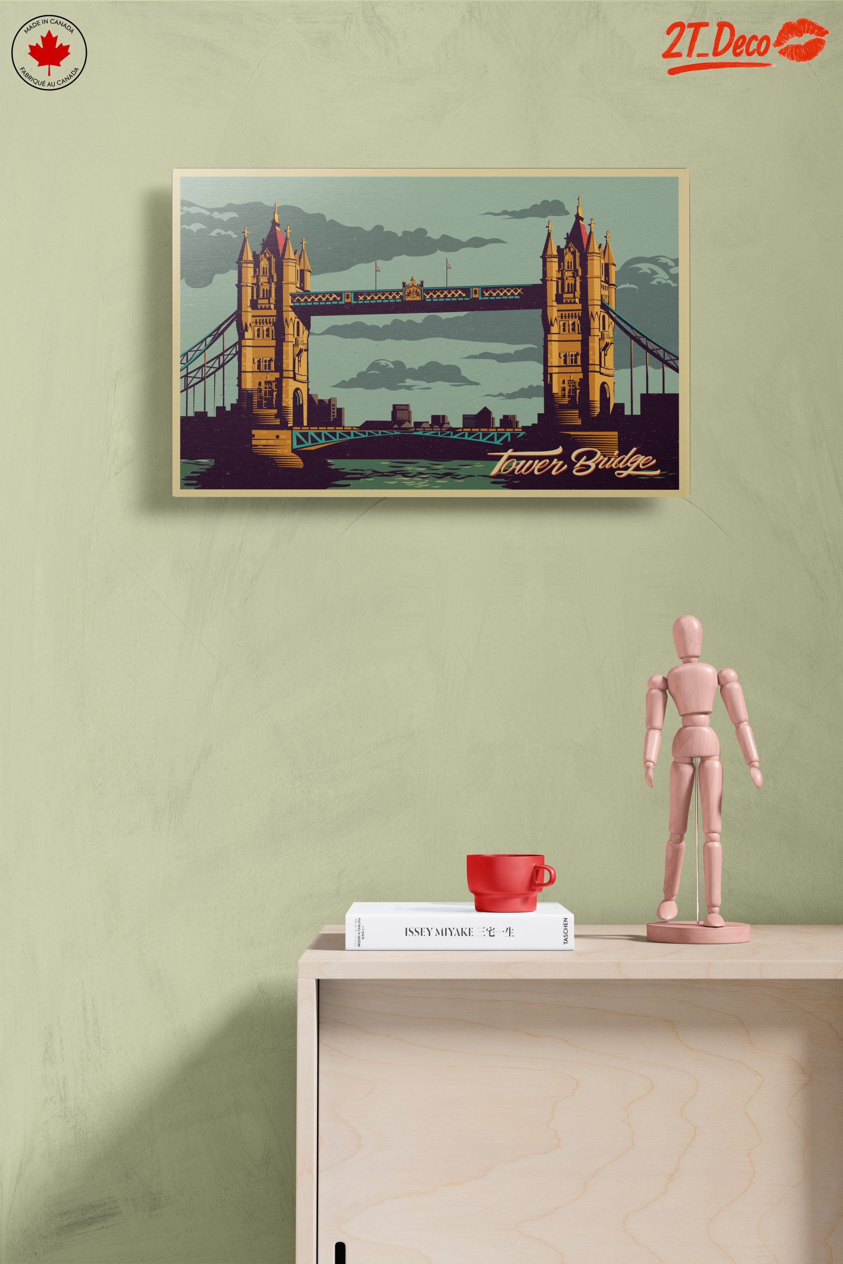 Tower Bridge in Urban Display - Image 14