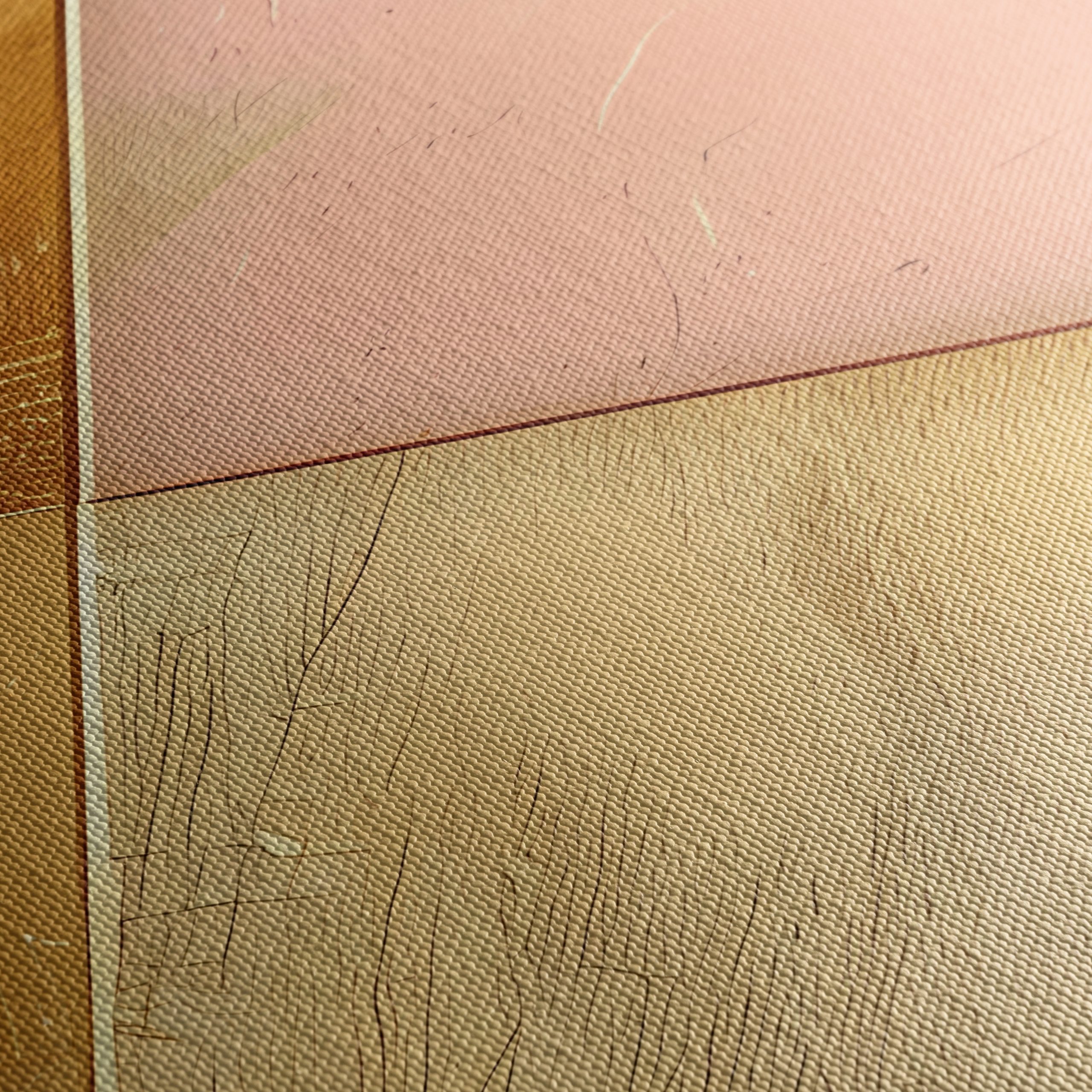 Elegant Gold and Pastel Abstract Composition - Image 5
