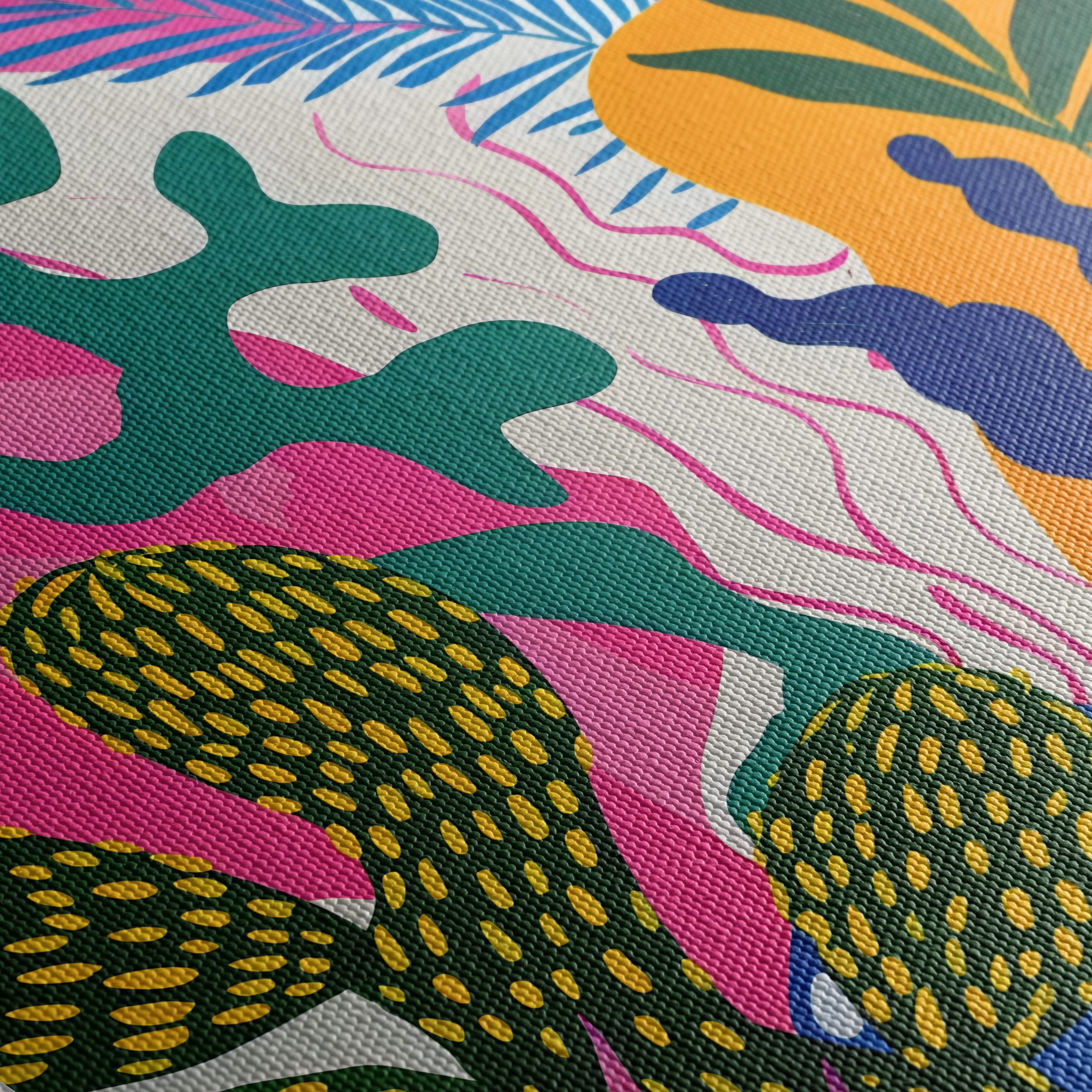Vibrant Abstract Floral Artwork - Image 5