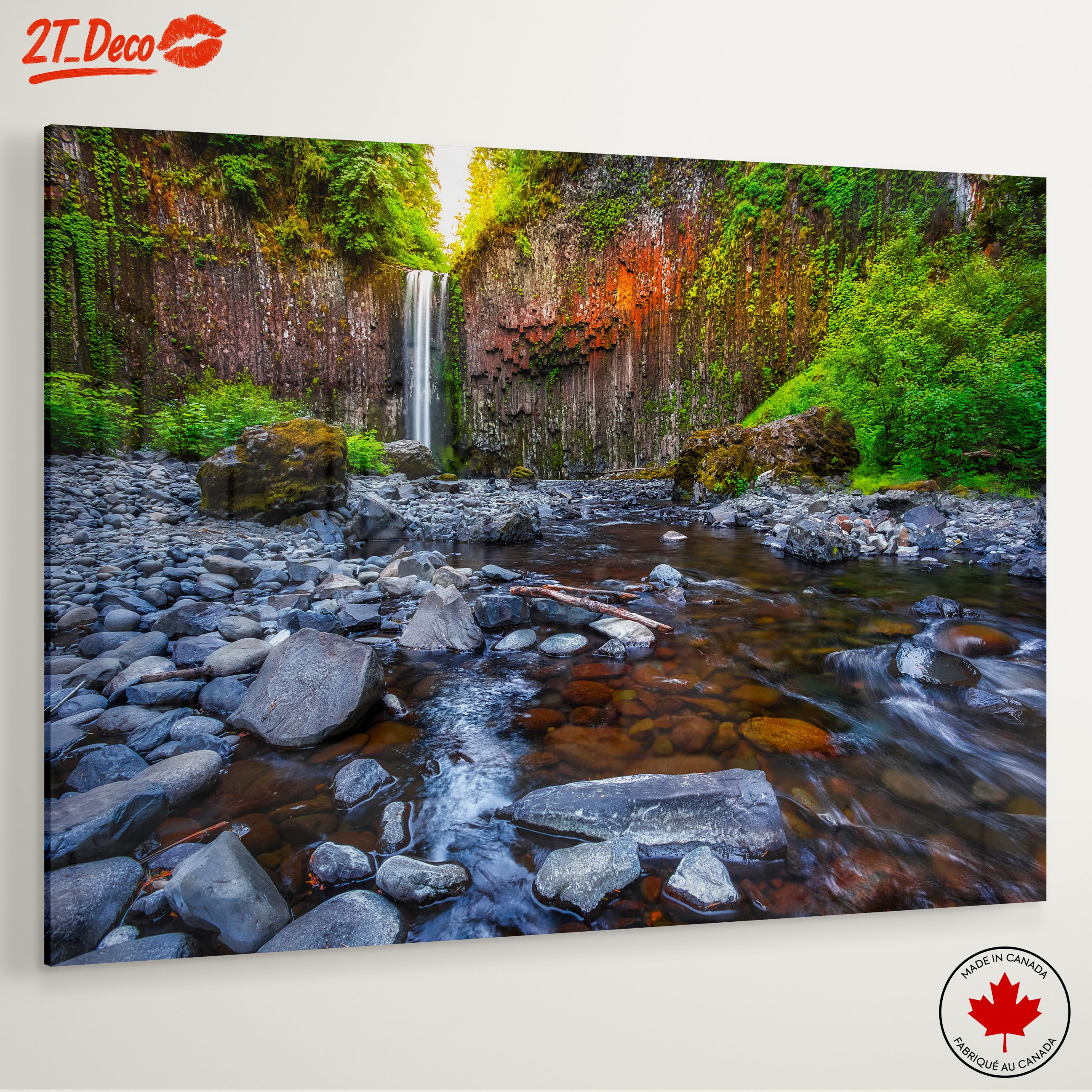 Stunning Waterfall in Serene Nature - Image 6
