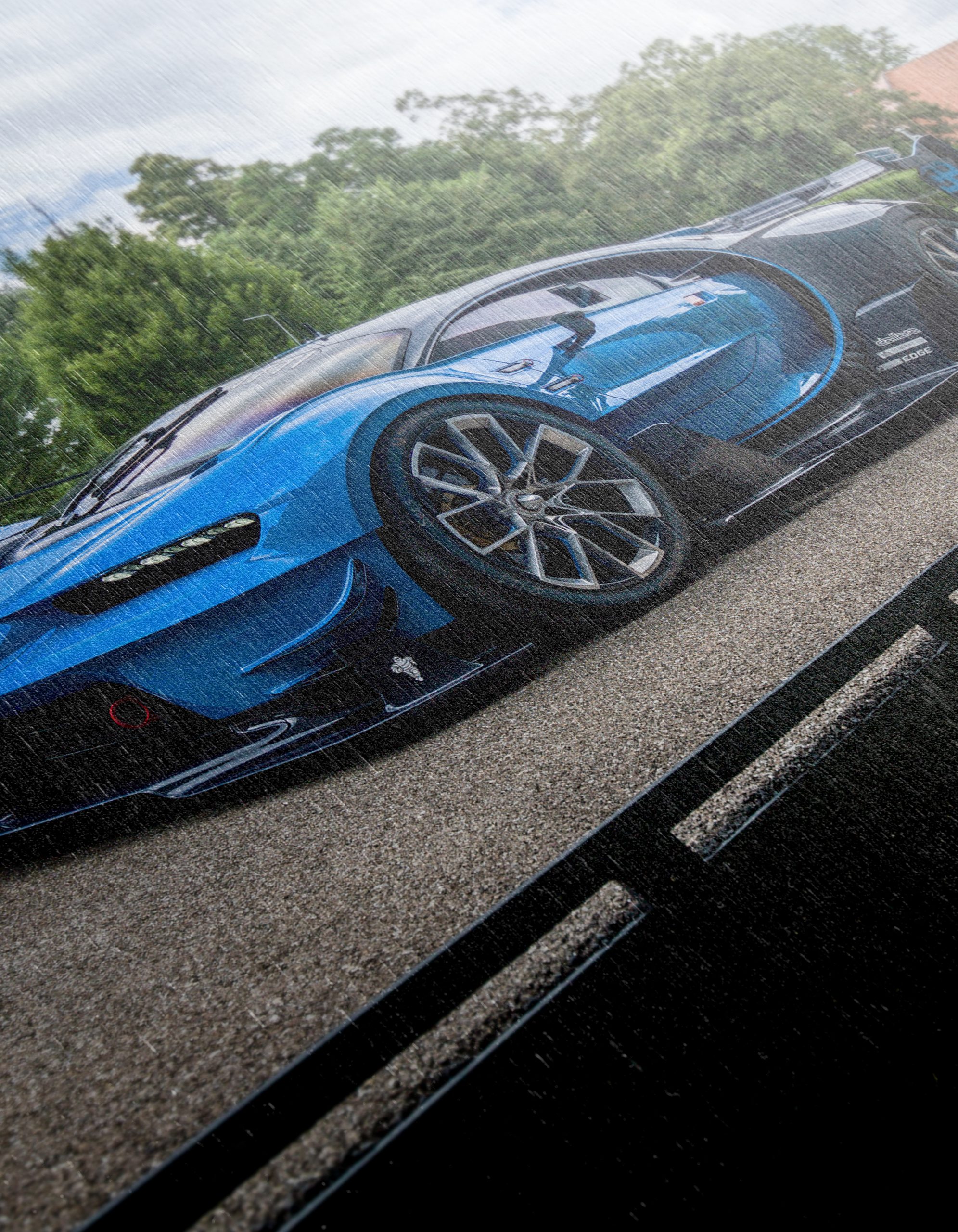 Sleek Blue Classic Sports Car - Image 12