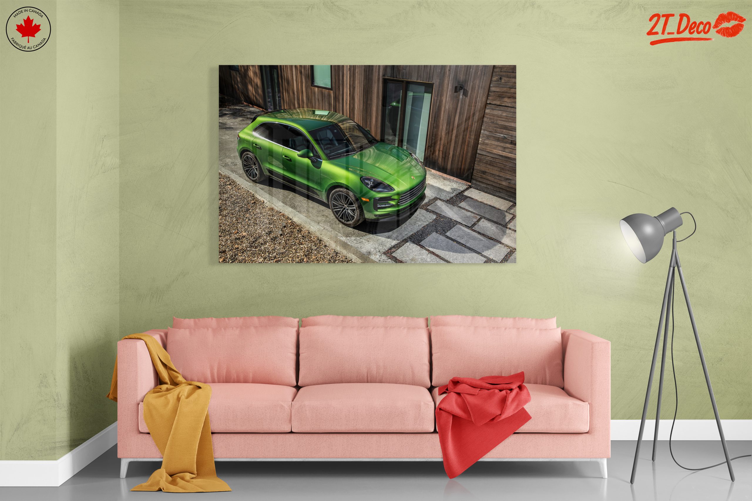 Stylish Green Classic Car - Image 7