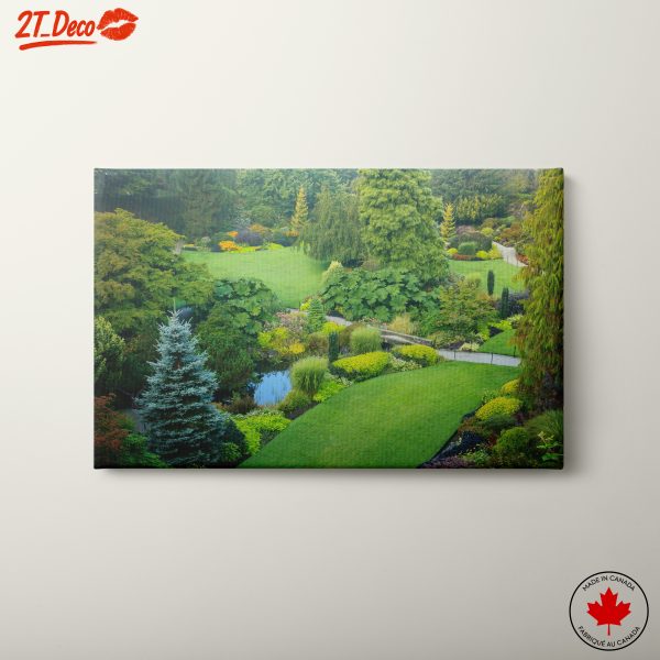 Lush Garden Landscape with Vibrant Flora