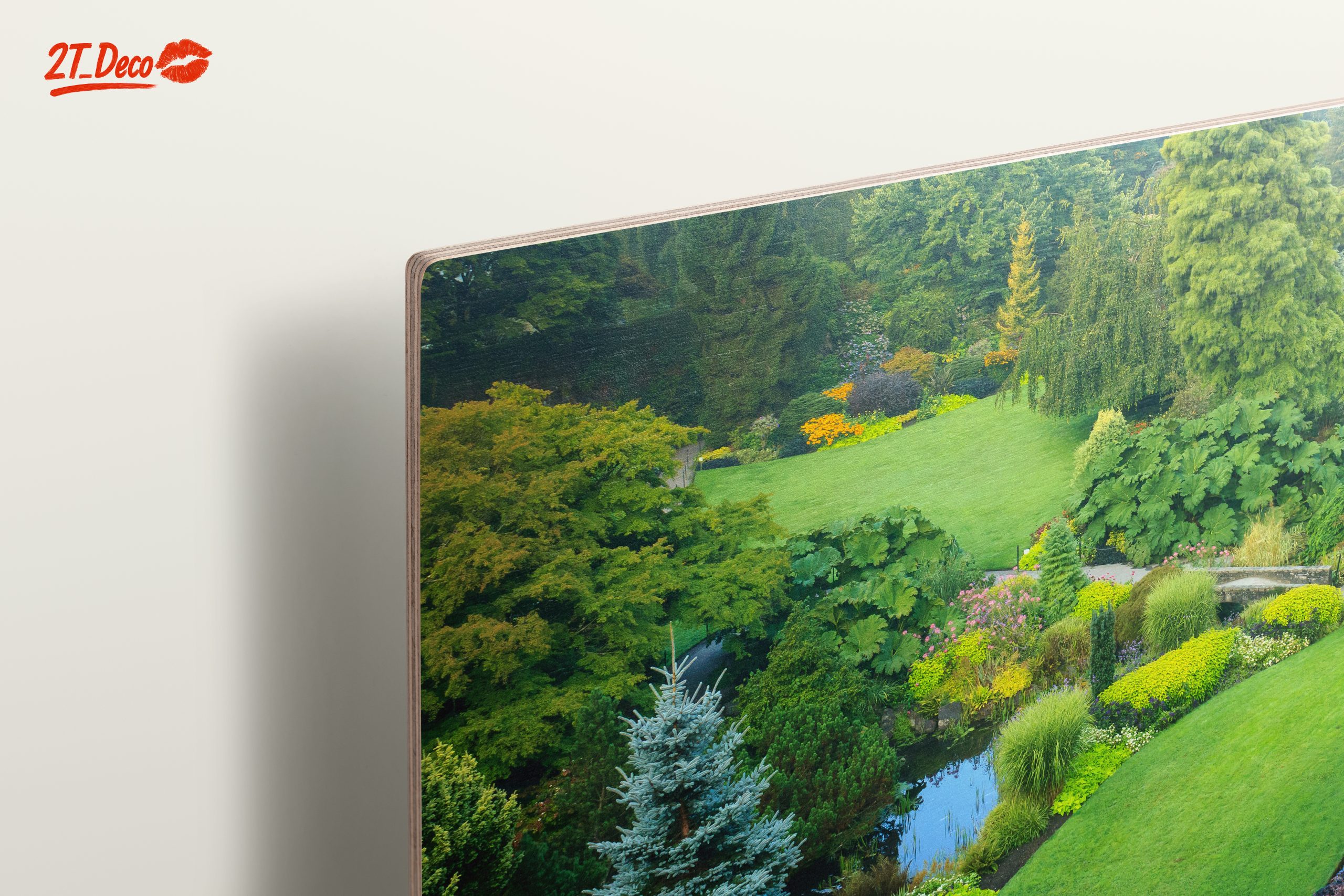 Lush Garden Landscape with Vibrant Flora - Image 15