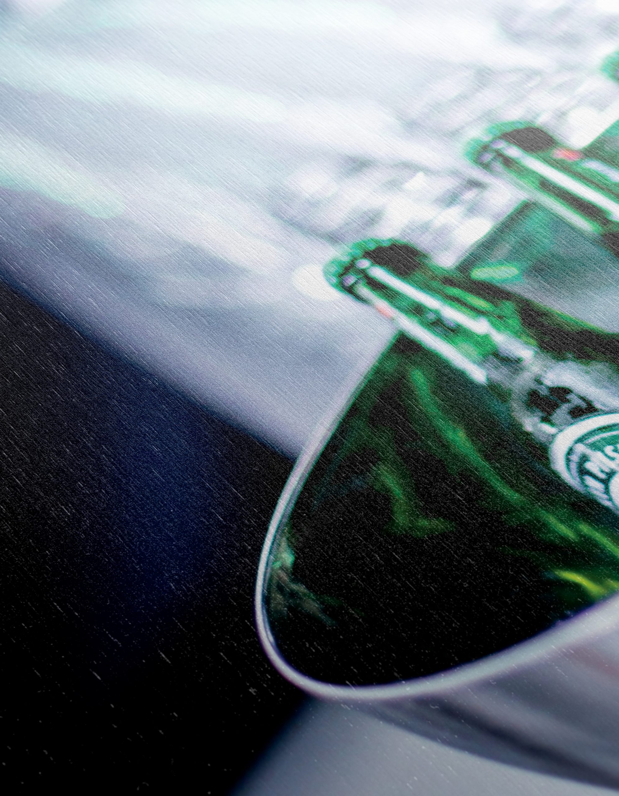 Chilled Beer Bottles in a Bowl - Image 12