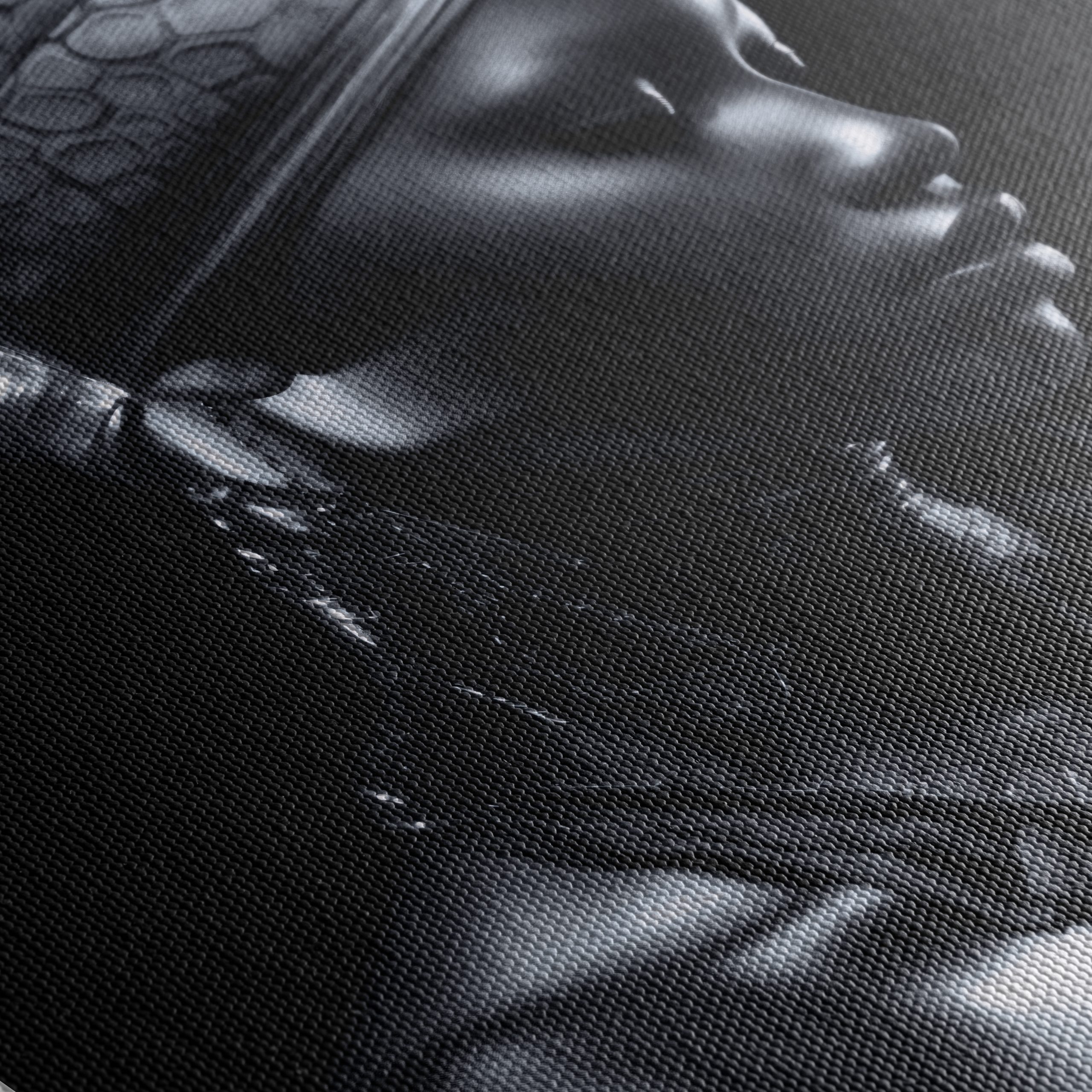 Elegant Afrocentric Portrait with Cultural Elements - Image 5