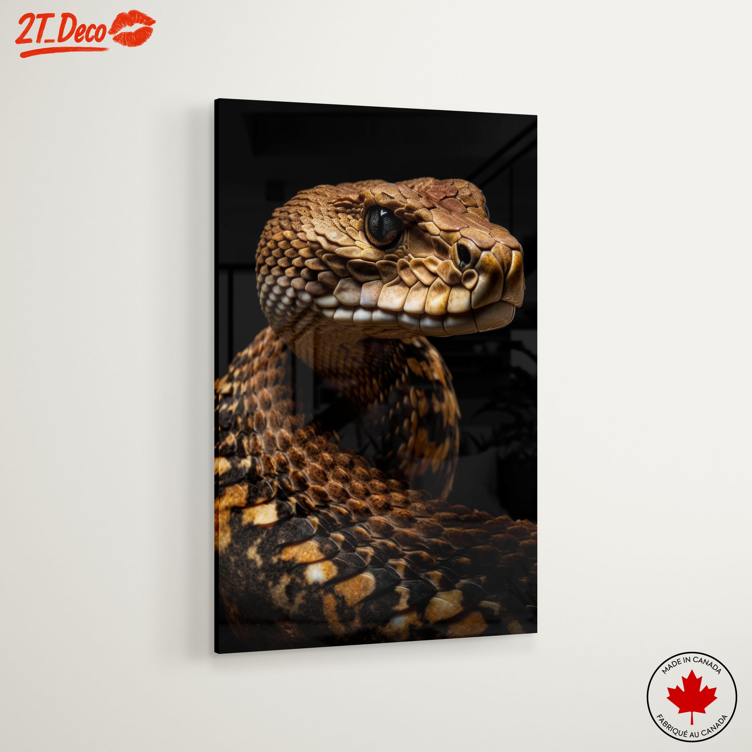 Captivating Close-Up of a Snake - Image 6