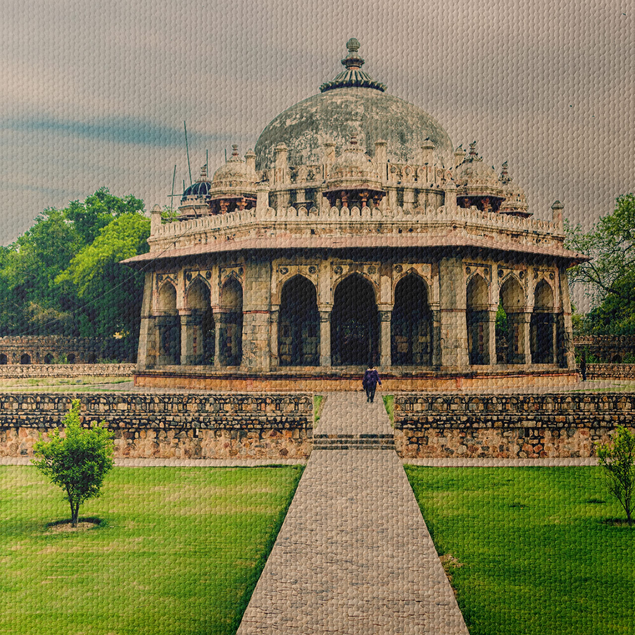 Historical Monument Surrounded by Greenery - Image 4