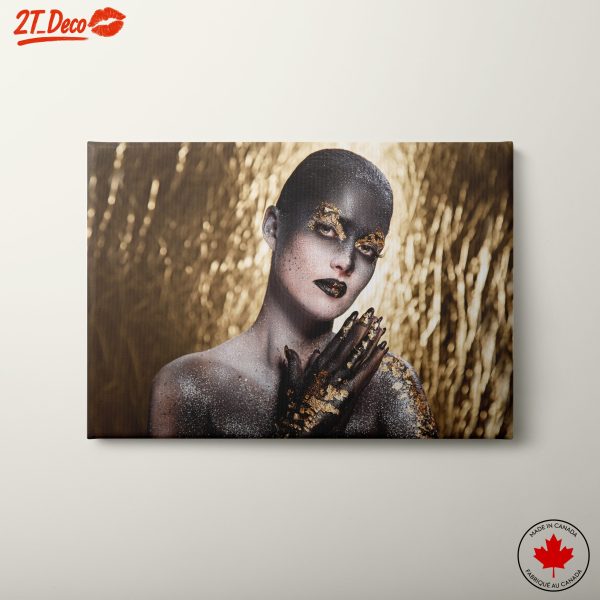Striking Afro Art with Golden Accents 2
