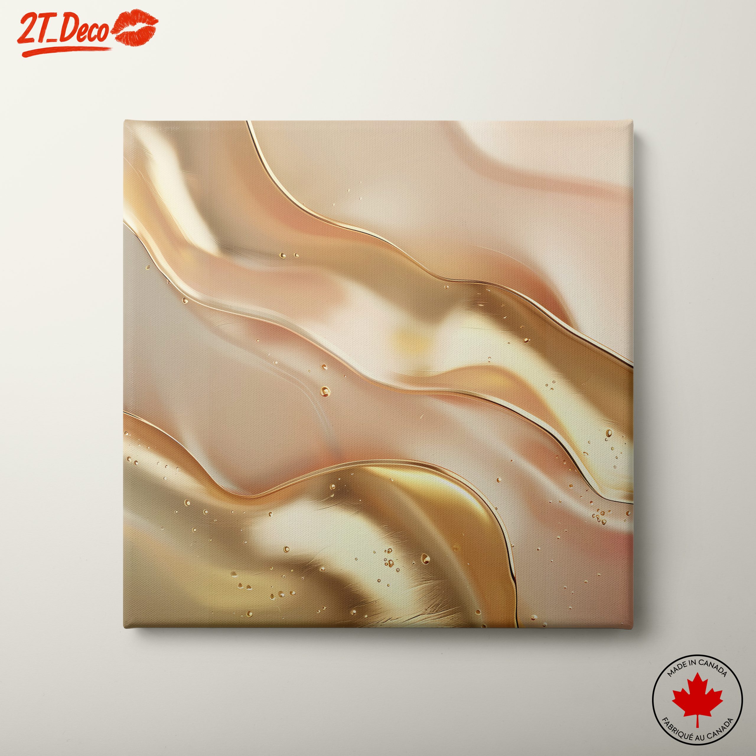 Elegant Gold Abstract Waves