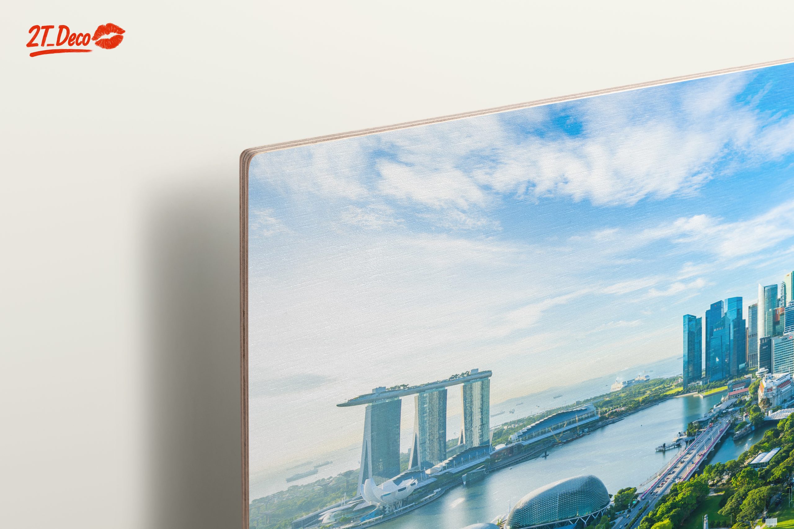 Stunning Cityscape View of Singapore - Image 15