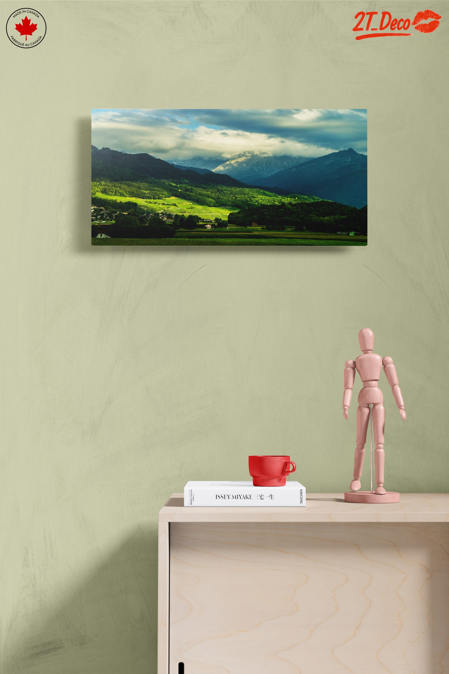 Serene Natural Landscape with Mountains - Image 14