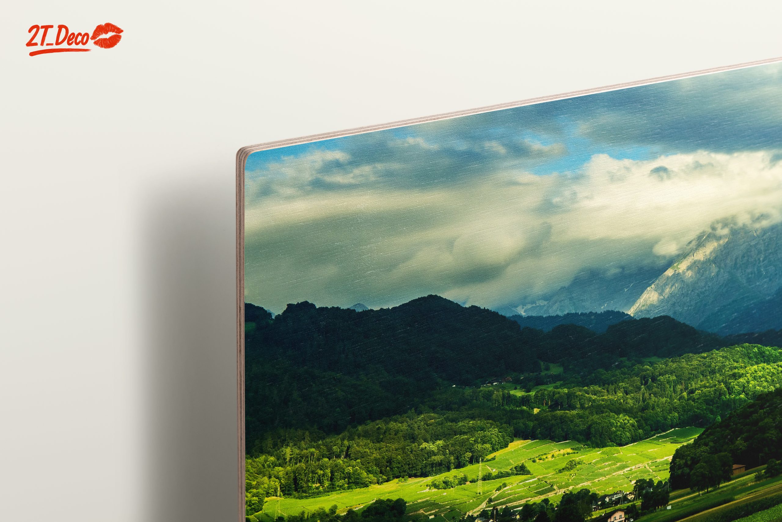 Serene Natural Landscape with Mountains - Image 15