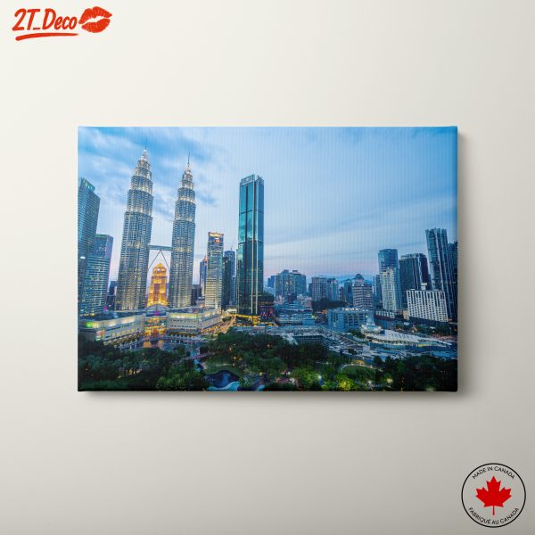Stunning Kuala Lumpur Cityscape at Dusk