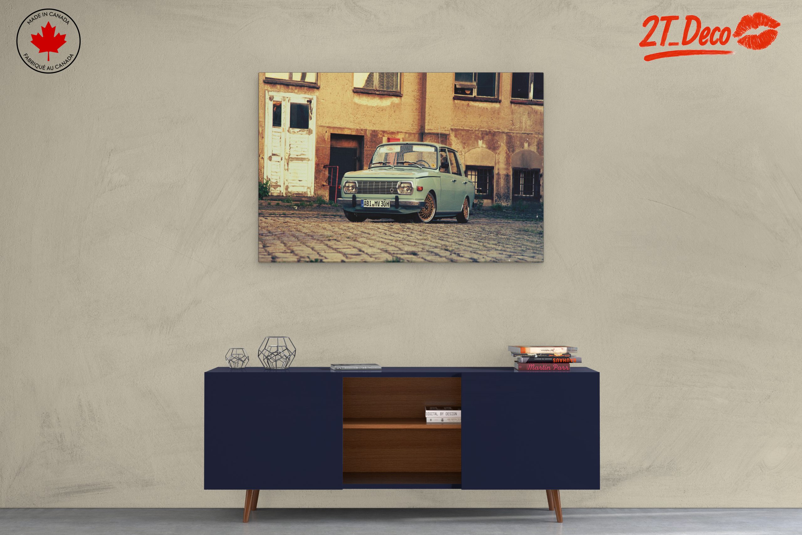 Vintage Car in Urban Setting - Image 3