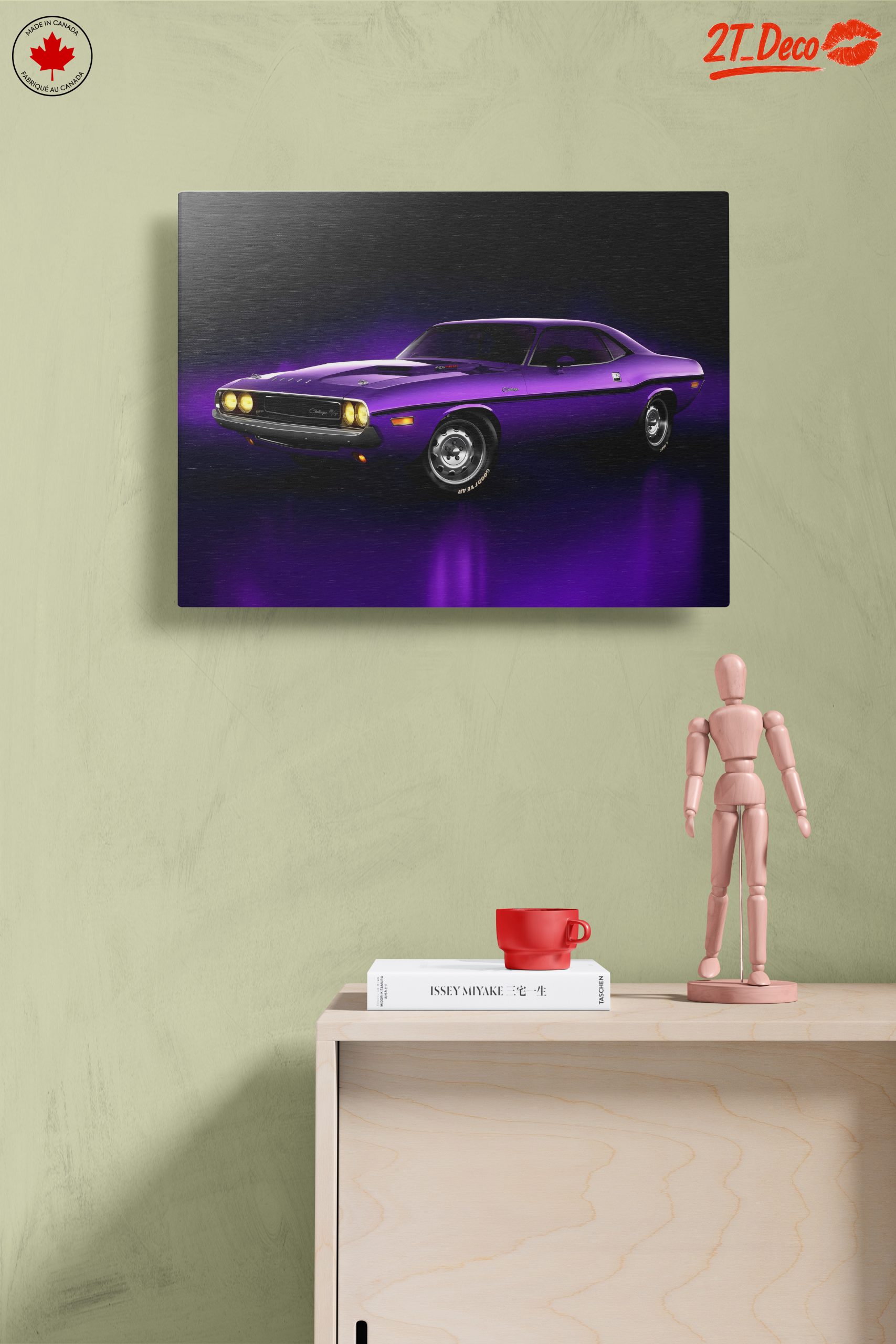 Vintage Purple Classic Car - Image 14