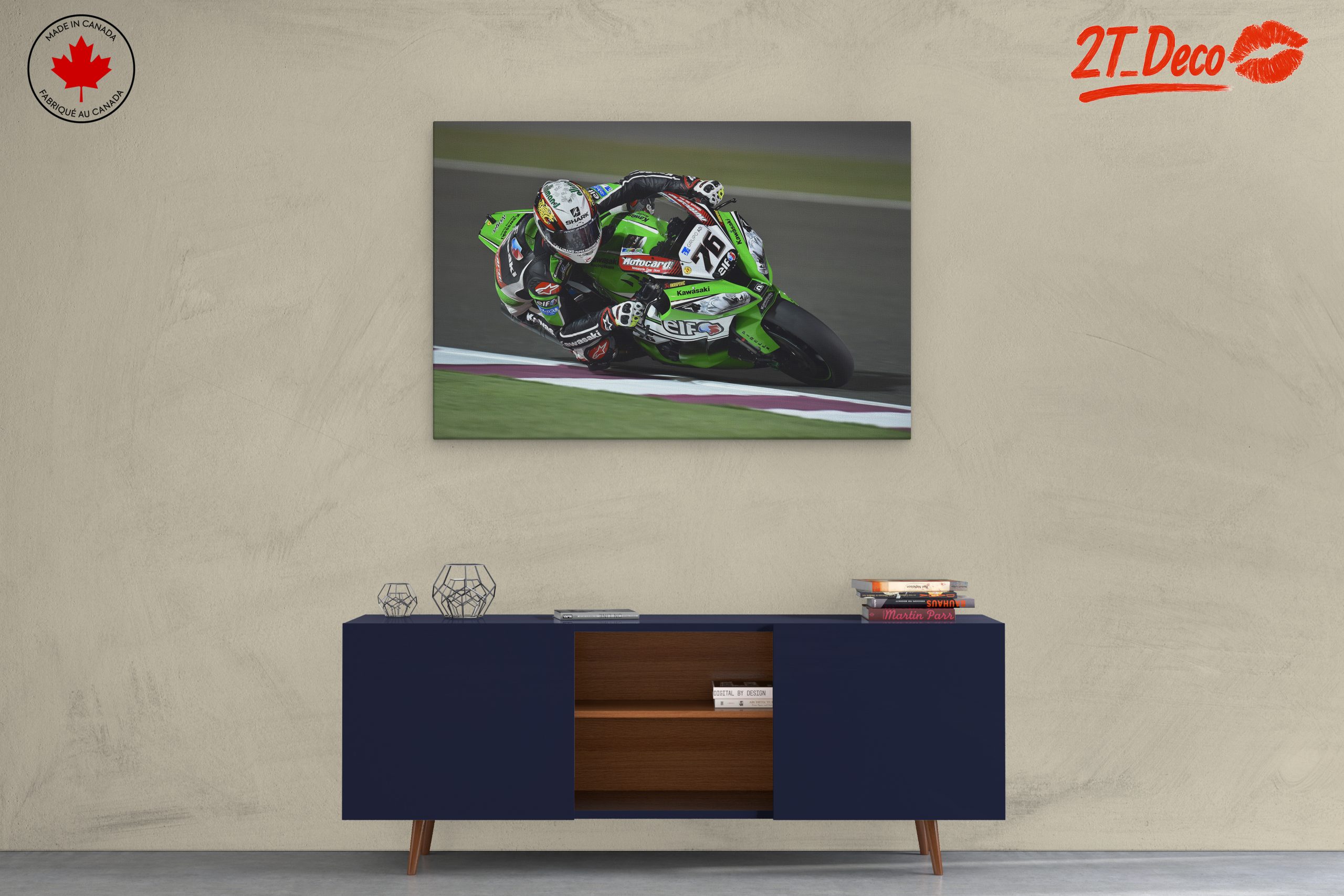 Dynamic Motorcycle Racing Action - Image 3