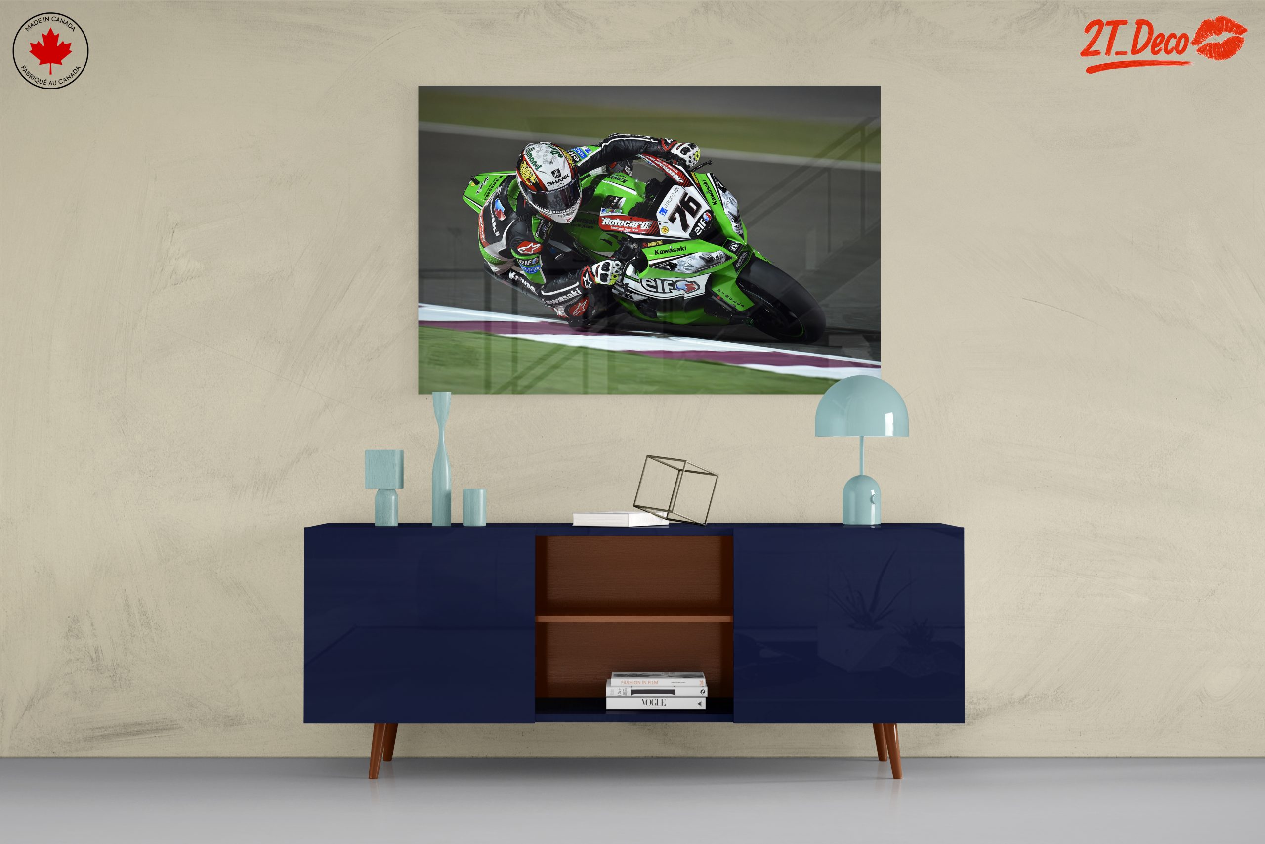 Dynamic Motorcycle Racing Action - Image 8