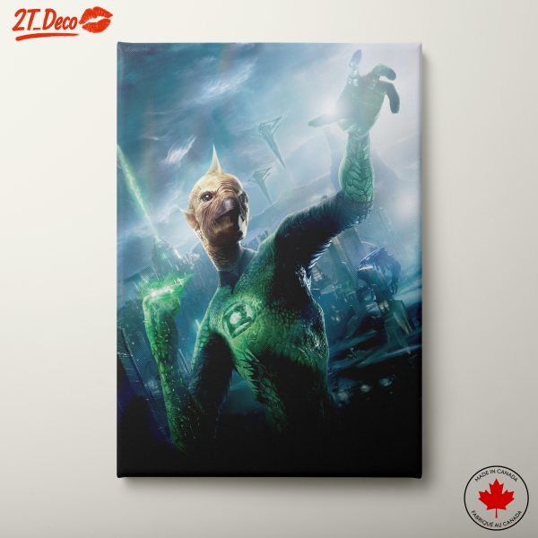 Dynamic Green Lantern in Sci-Fi Setting