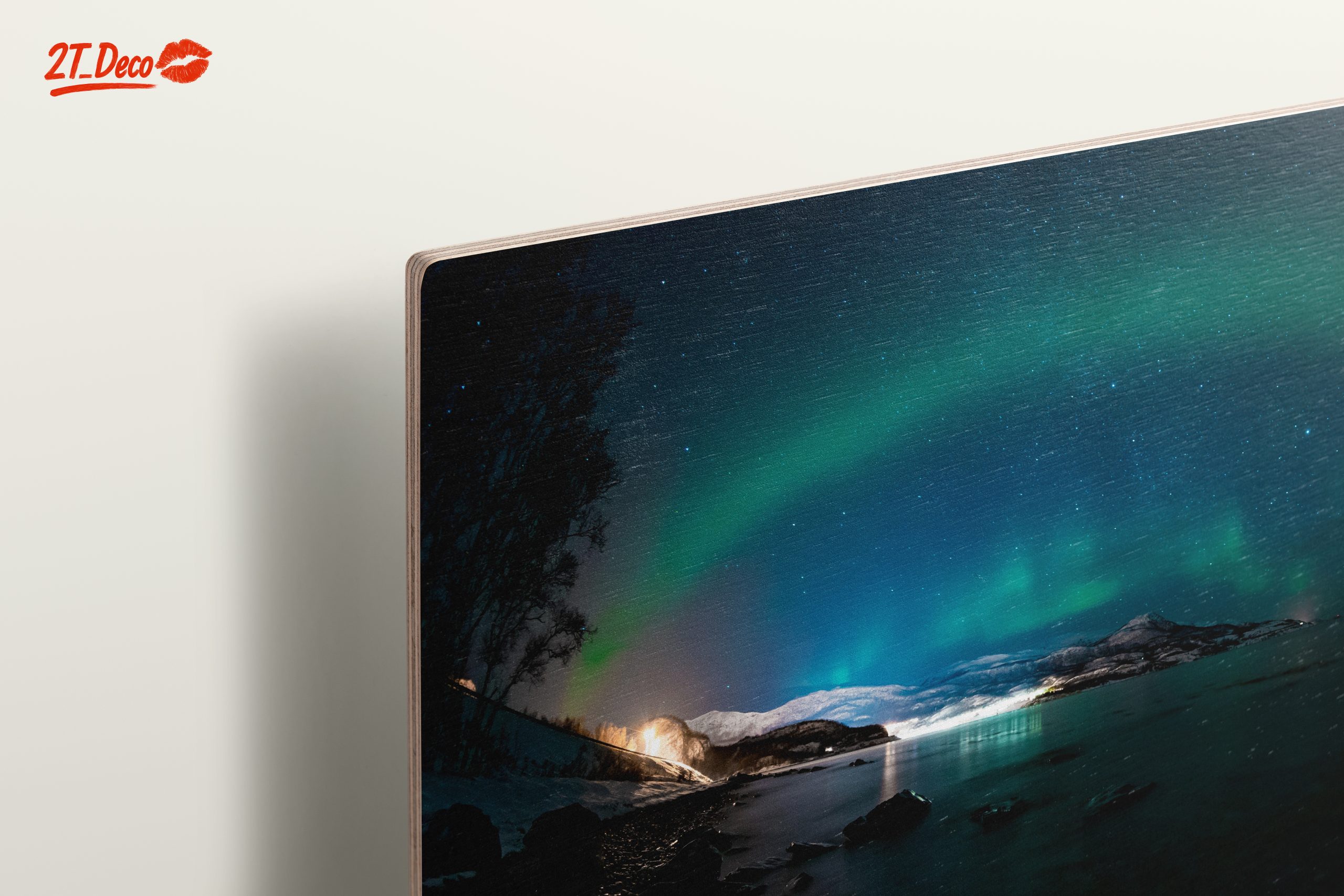Stunning Night Landscapes with Aurora Borealis - Image 15
