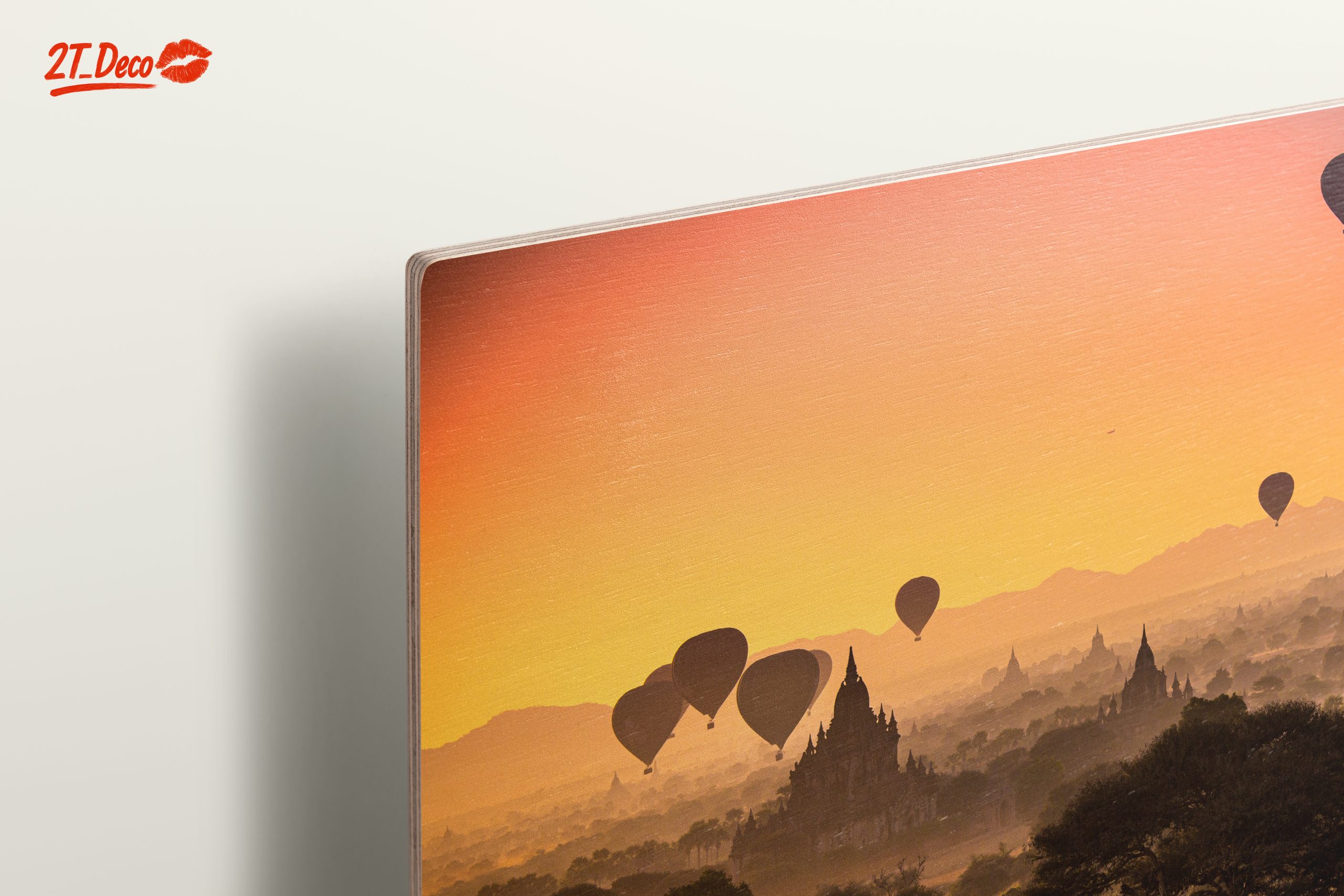 Stunning Hot Air Balloon Landscape at Sunset - Image 15