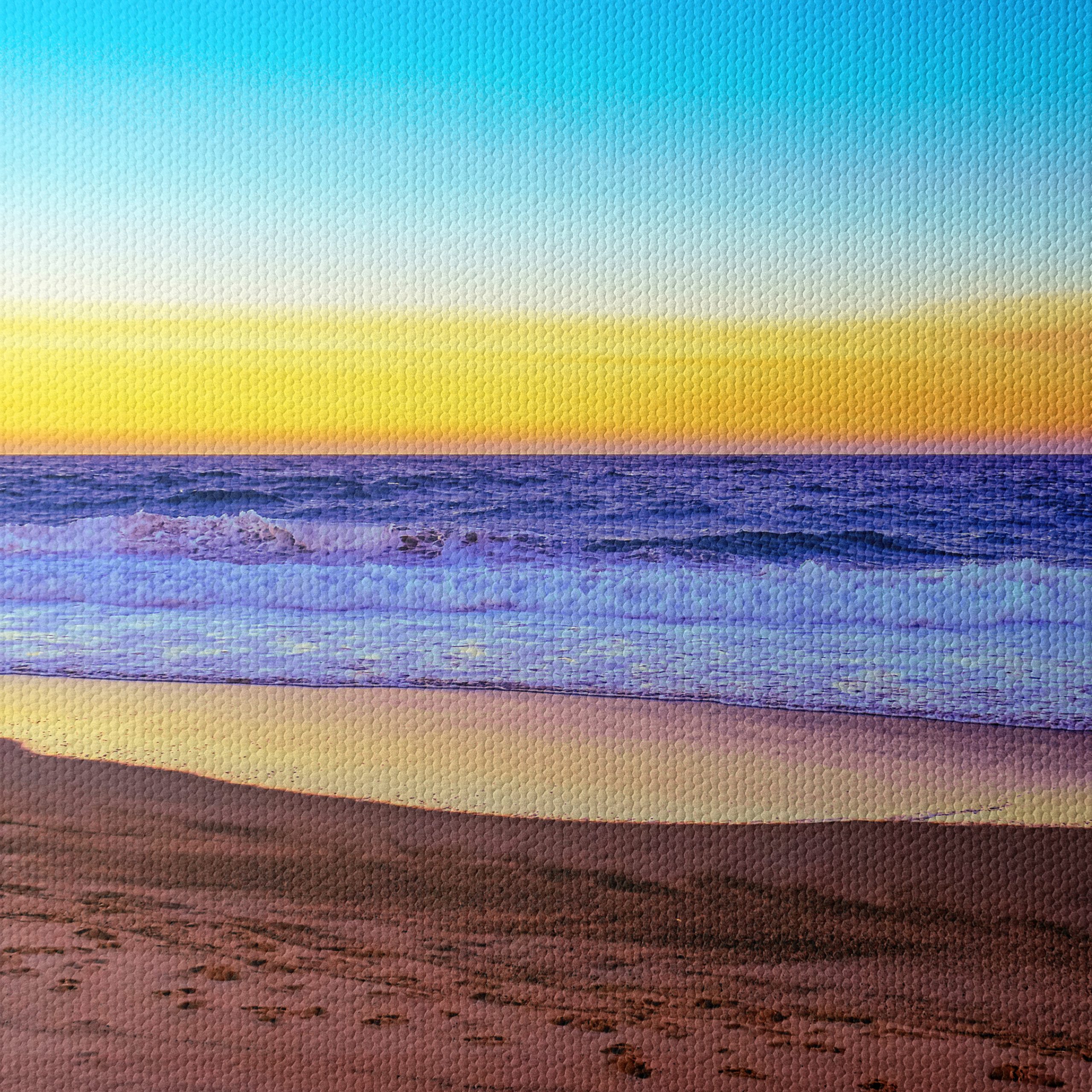 Vibrant Beach Sunset Over Water - Image 4