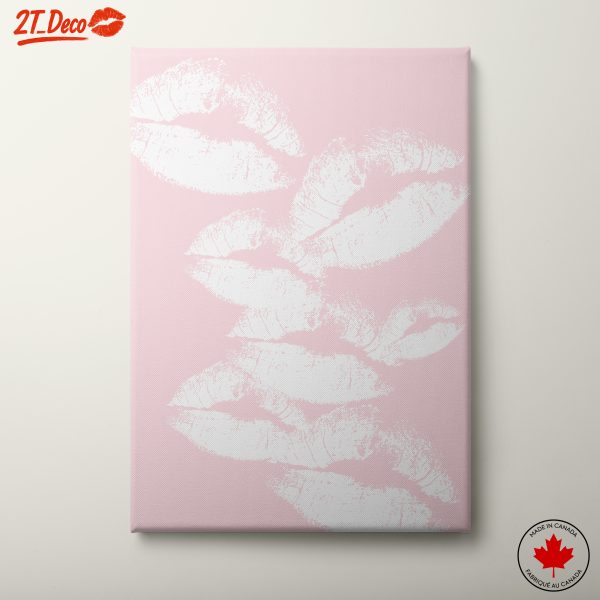 Stylish Love Kiss Art for Romantic Decor