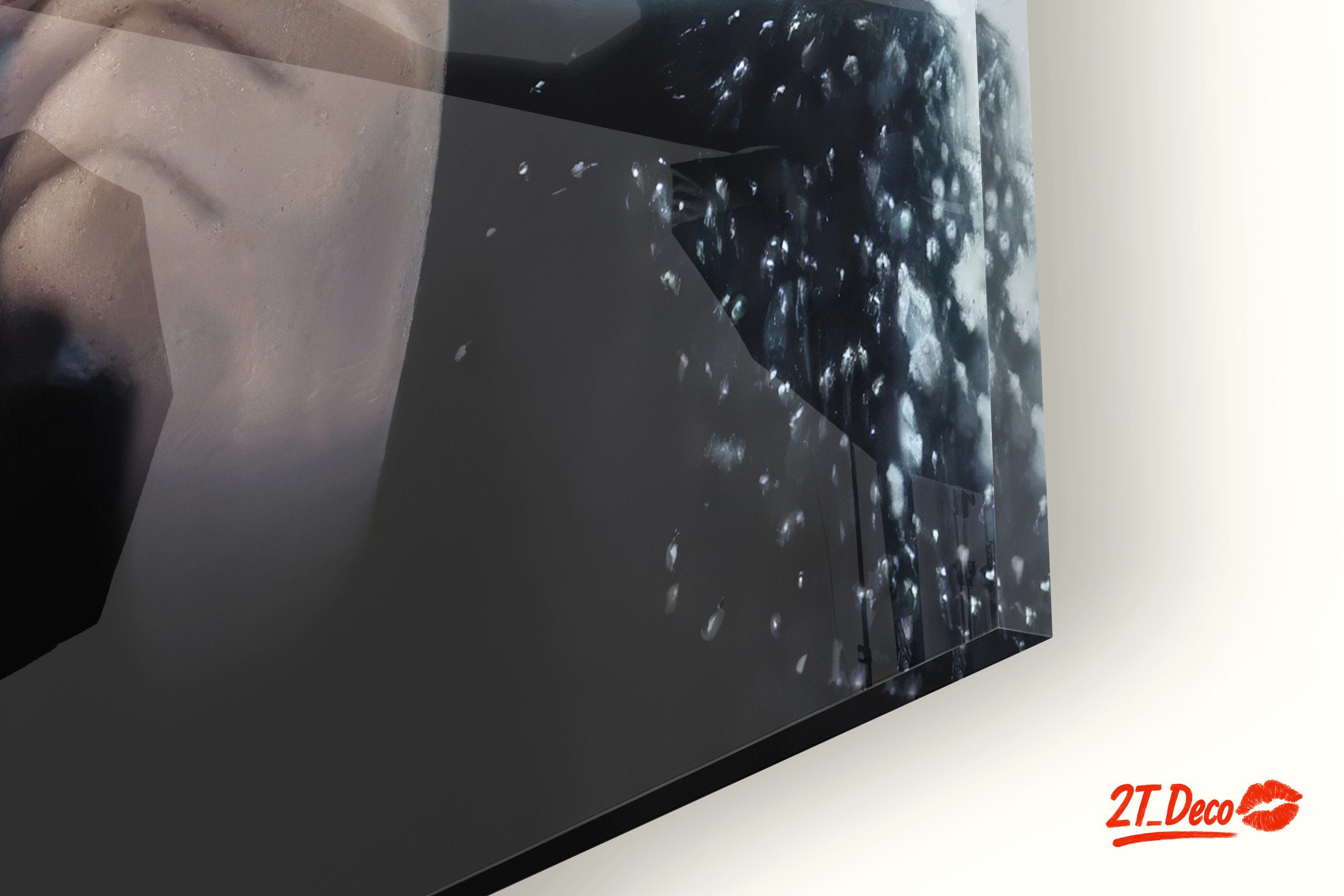 Three Colours White Cinematic Art - Image 9