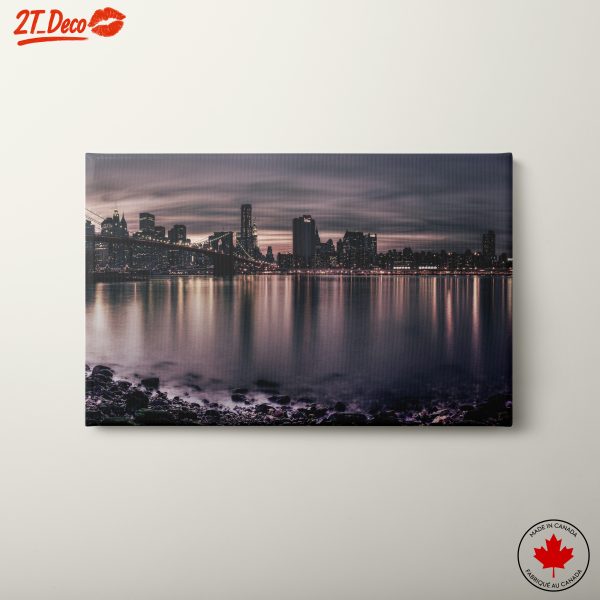 Stunning Cityscape at Dusk