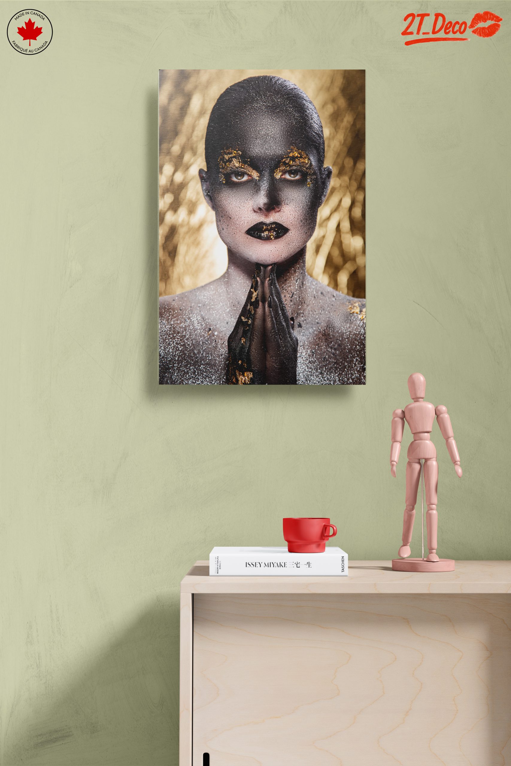 Striking Glamorous Portrait Art - Image 14