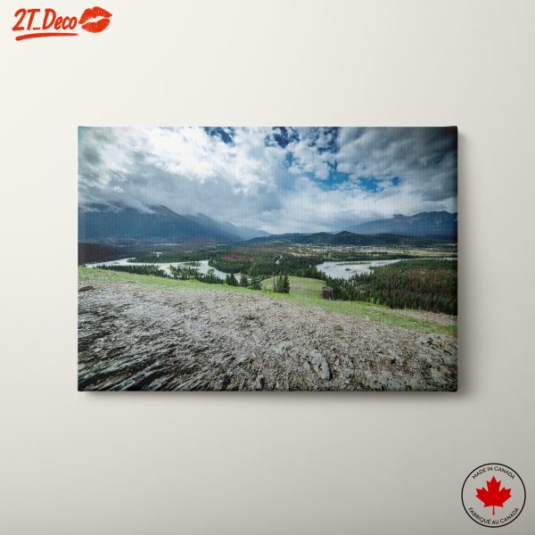 Scenic Natural Landscape with Mountains and Rivers