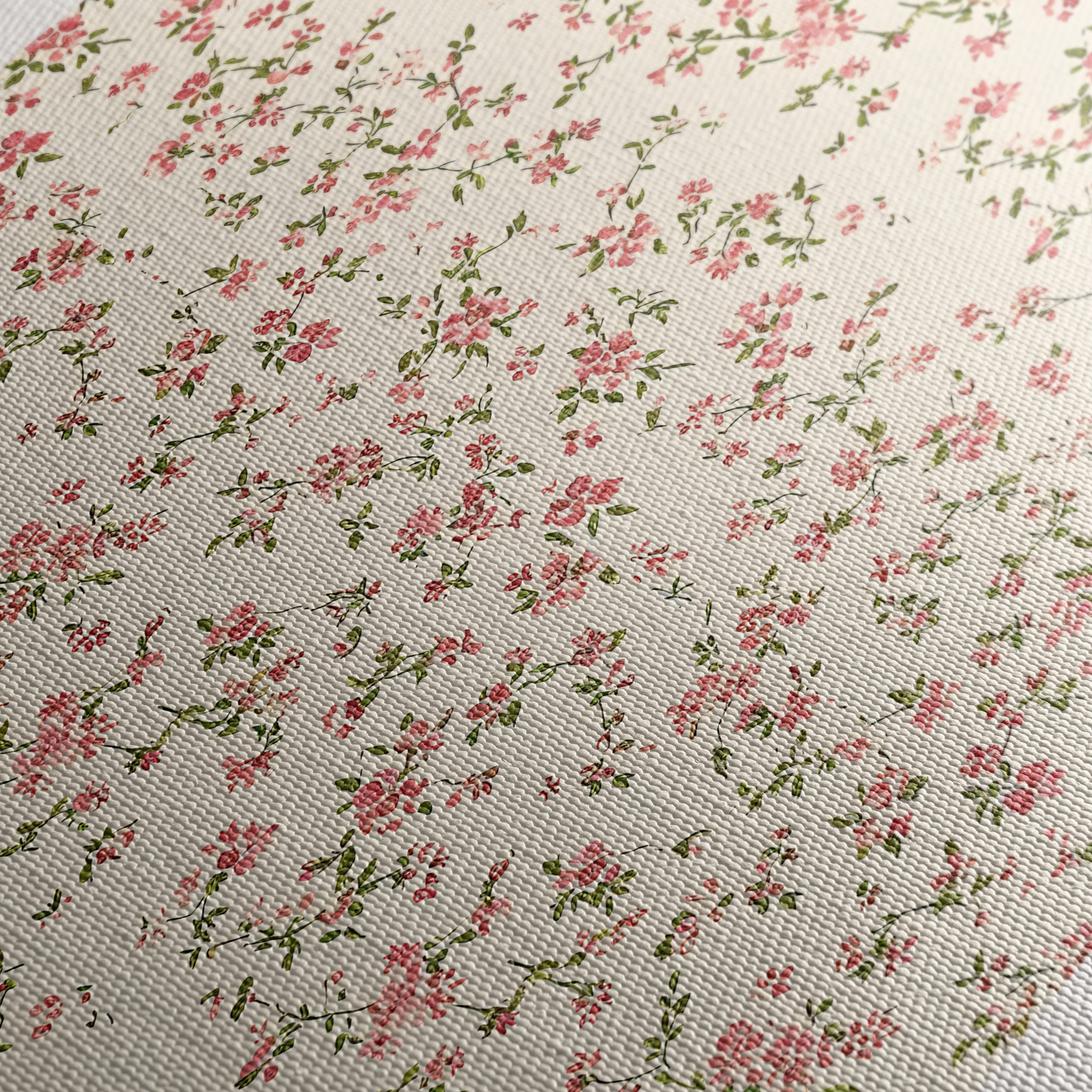 Delicate Floral Pattern for Home Decor - Image 5