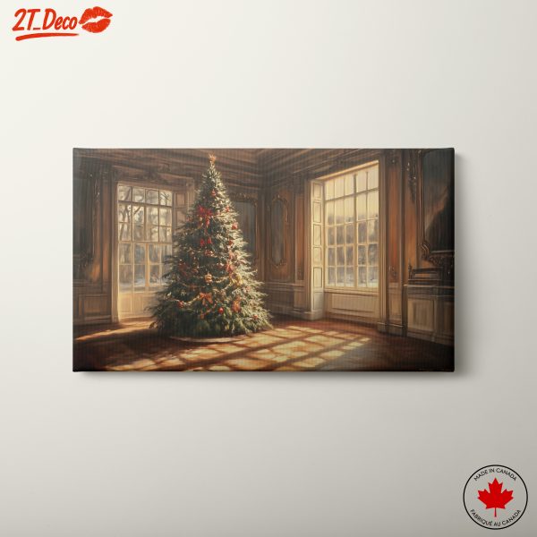 Elegant Christmas Tree in Classic Interior