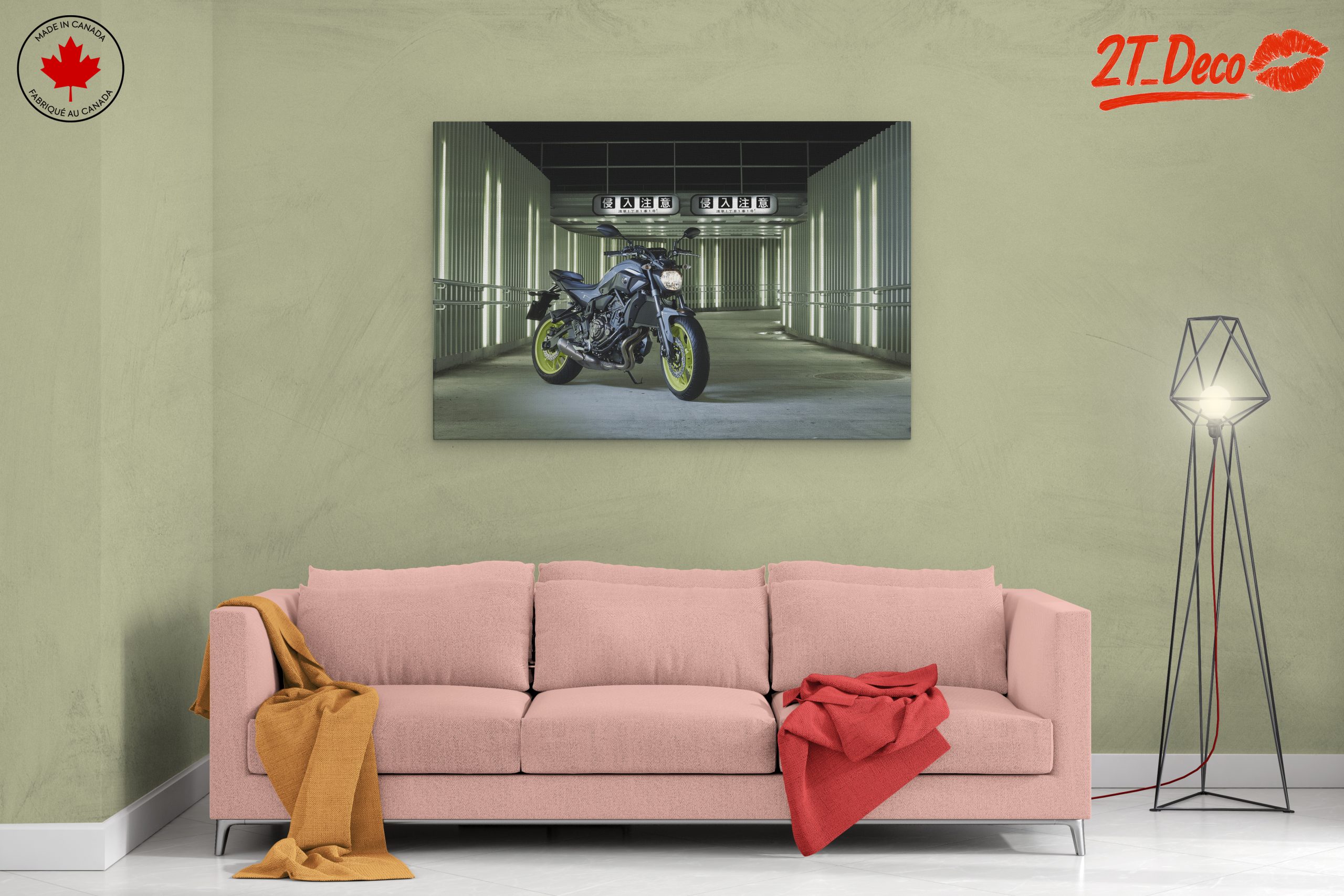 Stylish Motorcycle in Urban Alley - Image 2