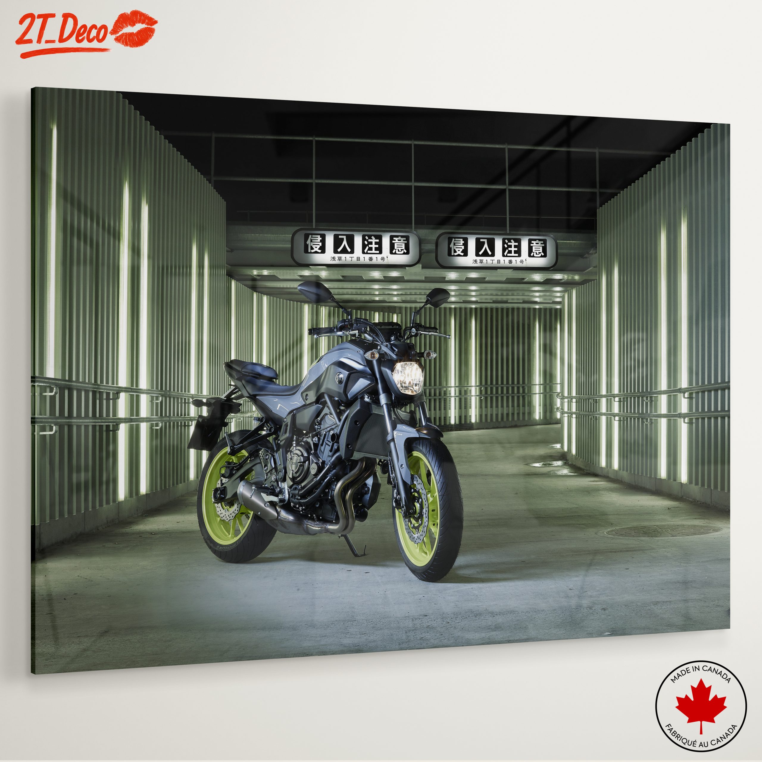 Stylish Motorcycle in Urban Alley - Image 6