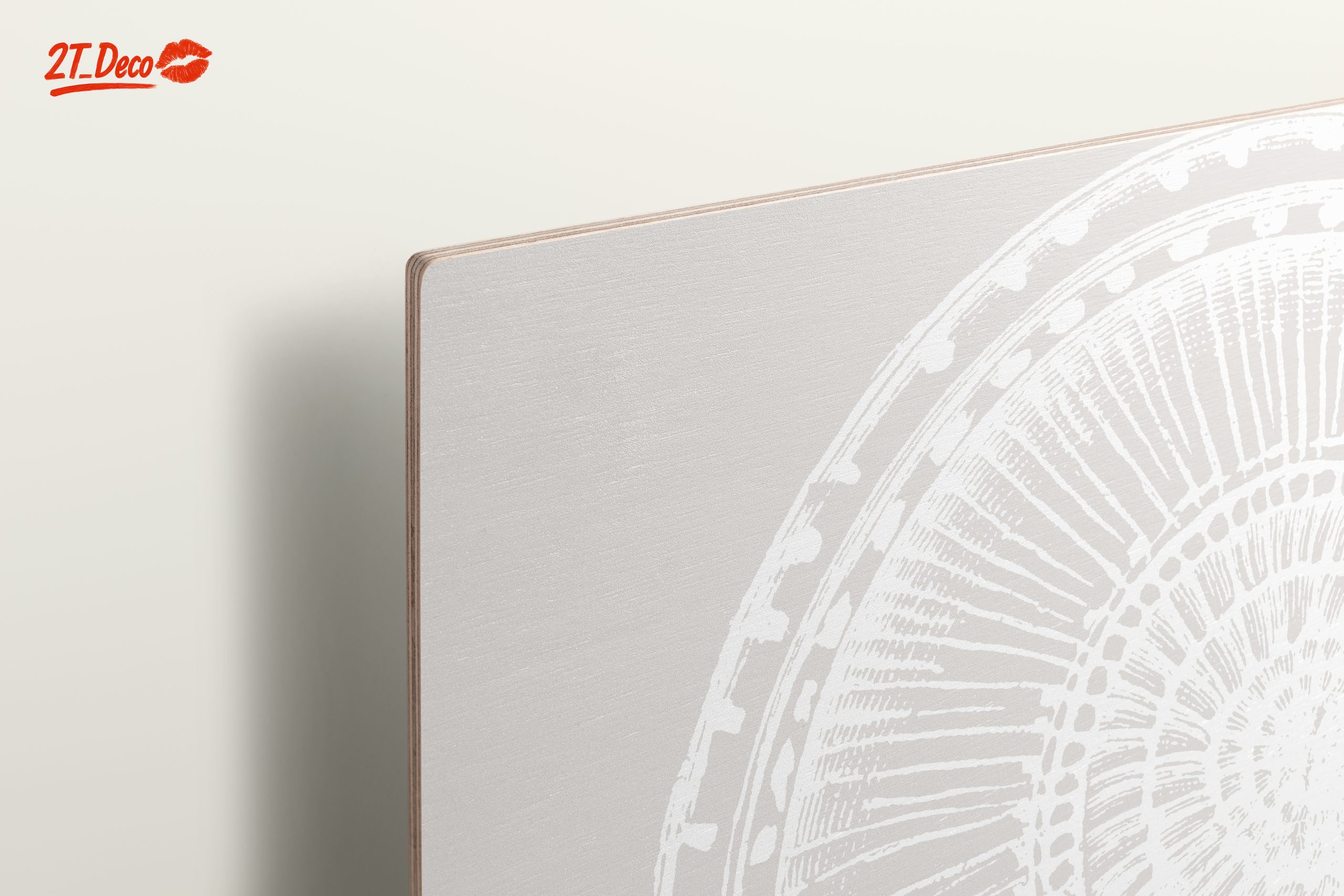 Elegant Circular Aura Art Design - Image 15