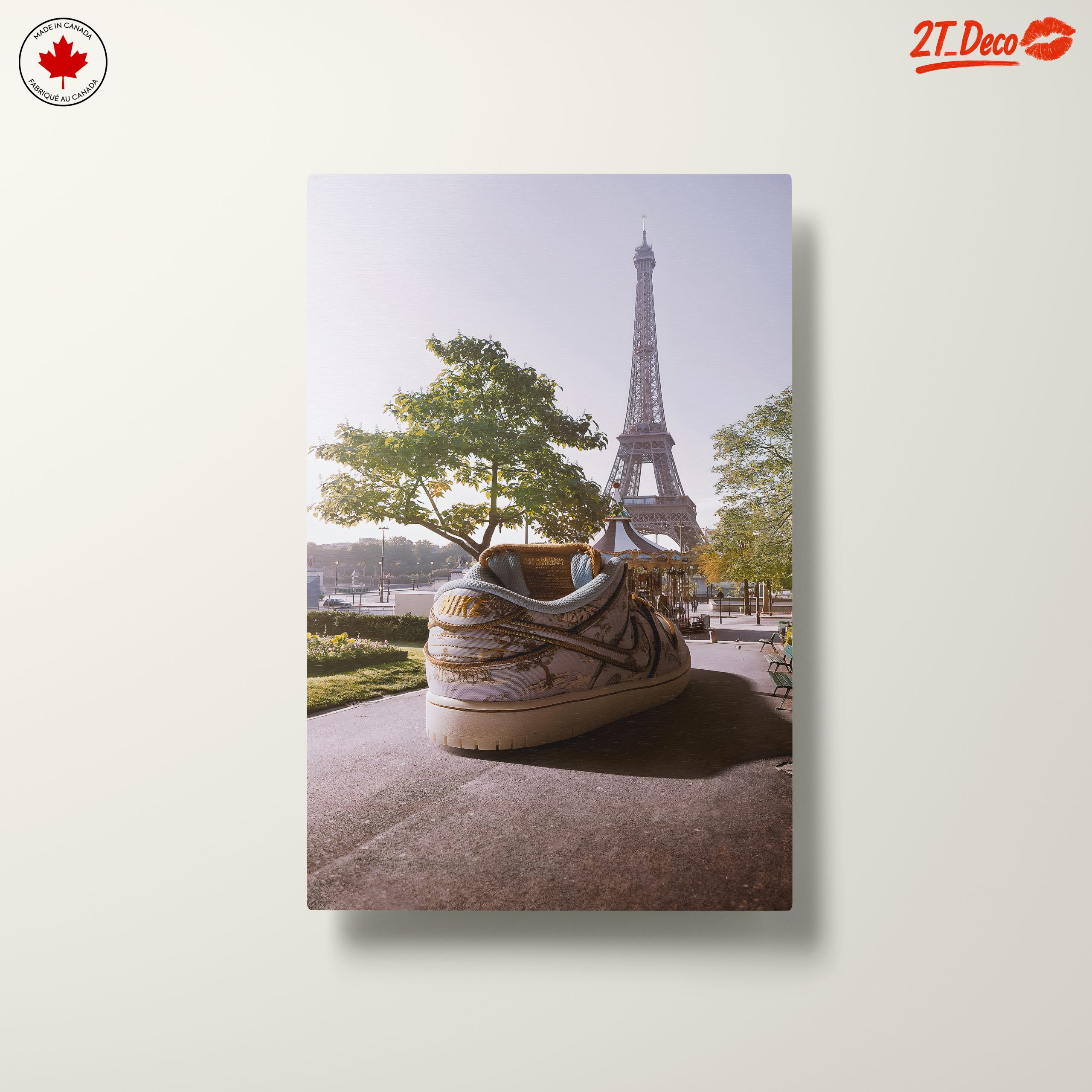 Unique Urban Art Featuring Iconic Parisian Landmark - Image 10